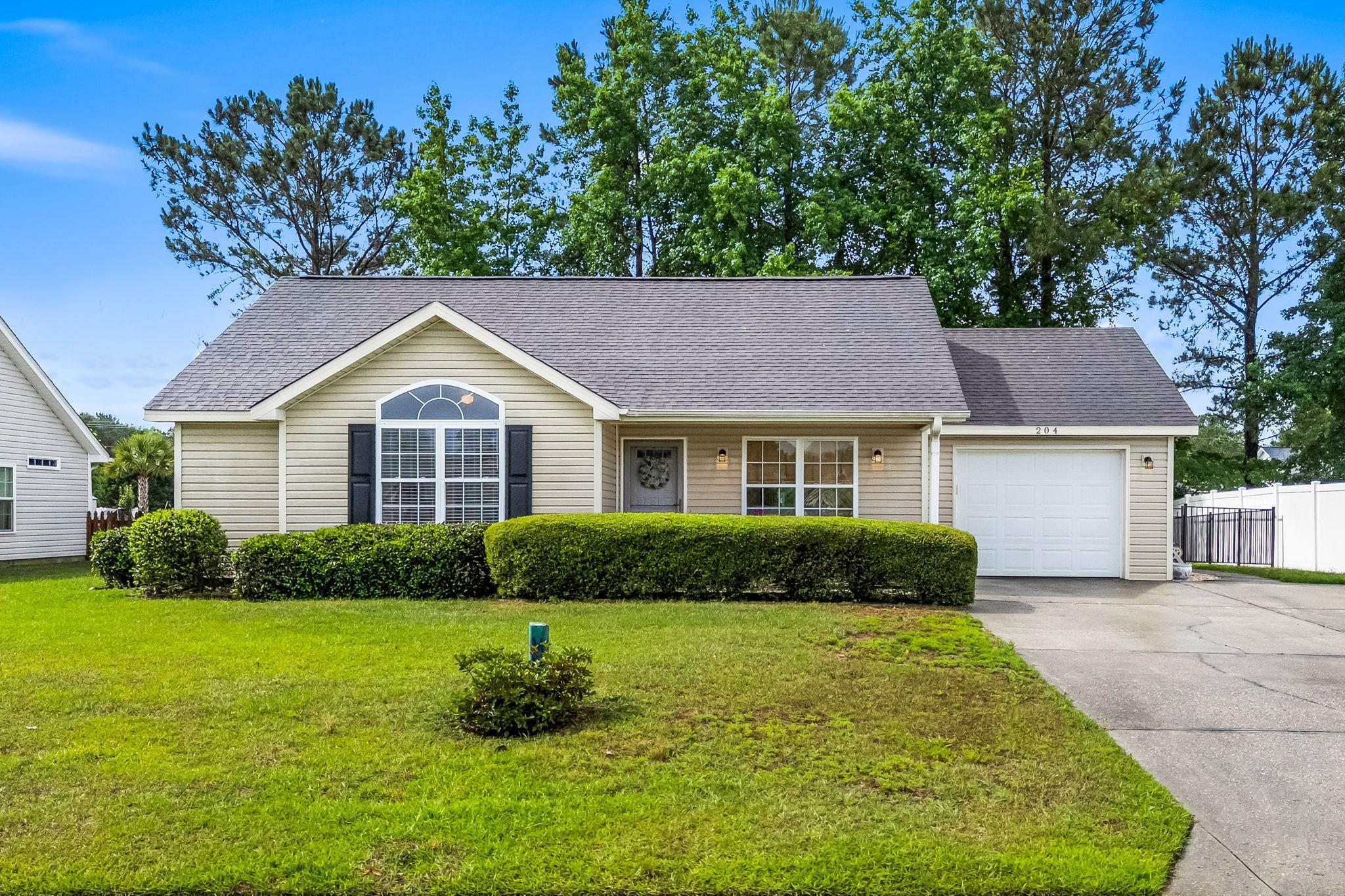 204 Balsa Dr. Property Photo 1