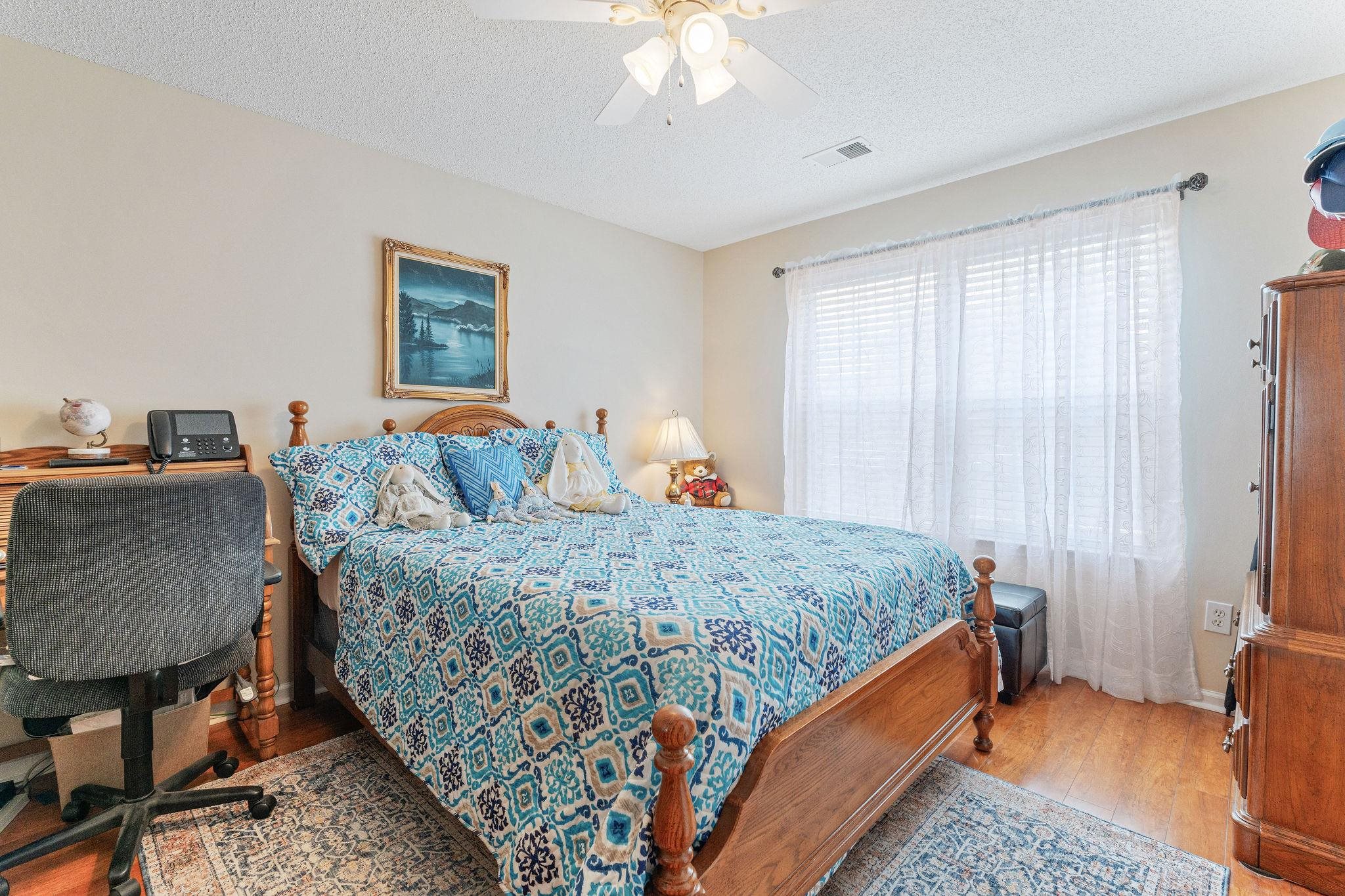 3530 Evergreen Way Property Photo 12