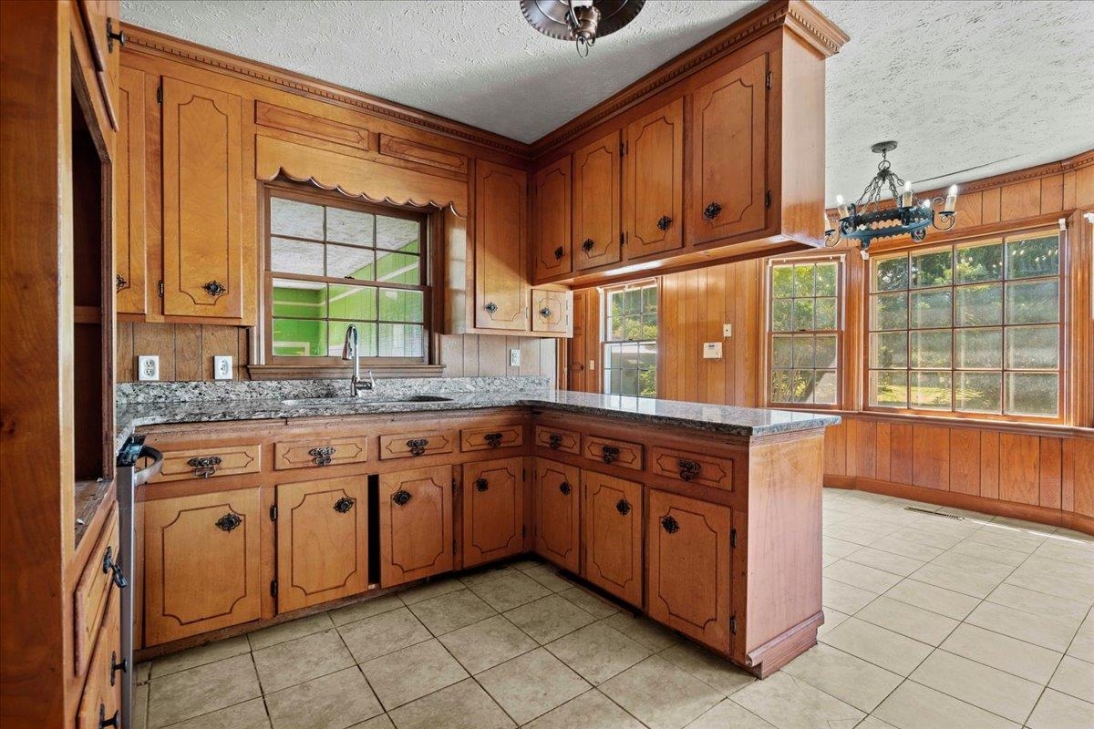 308 Cleveland St. Property Photo 21