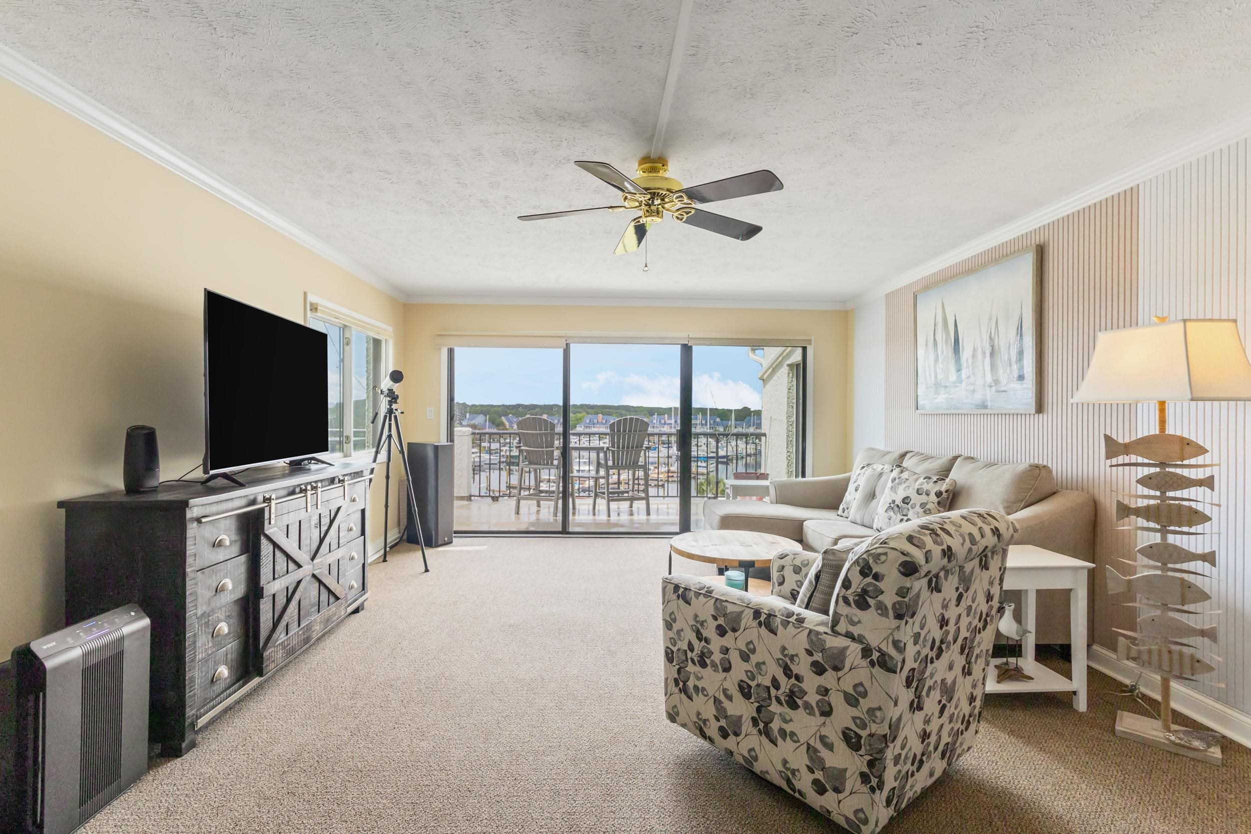 4390 Bimini Ct. Property Photo 12