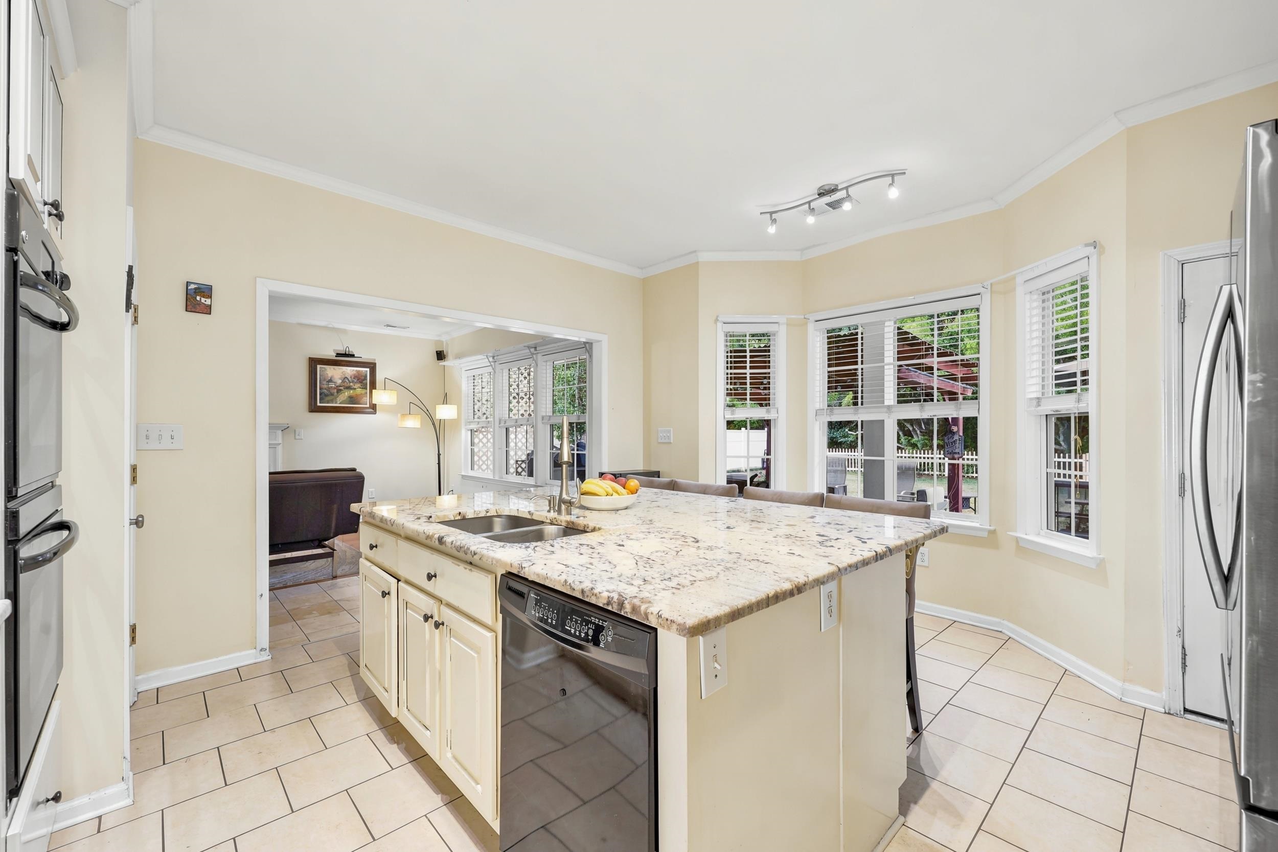 3955 Camden Dr. Property Photo 16