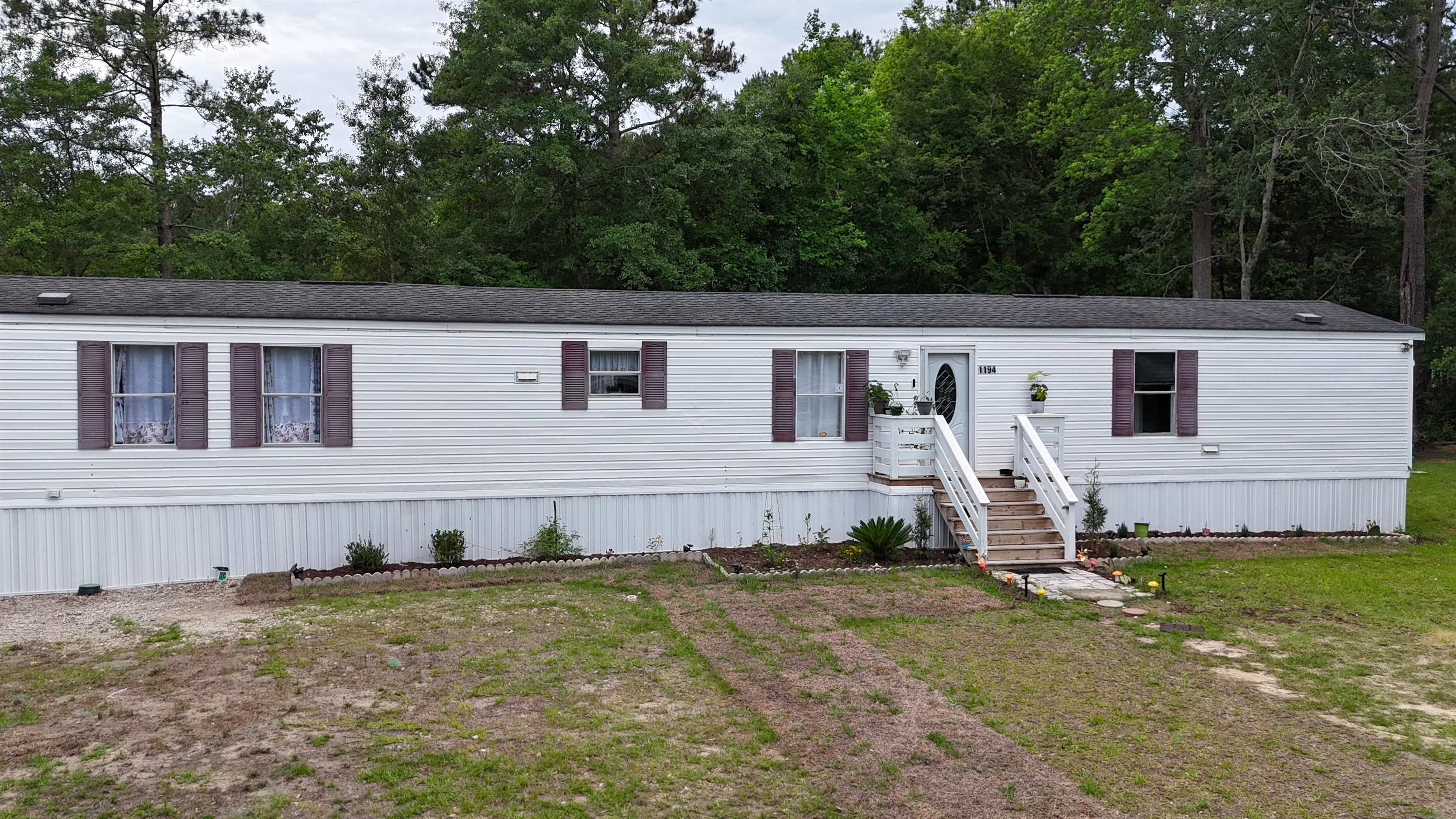 1194 Rainbow Dr. Property Photo 1