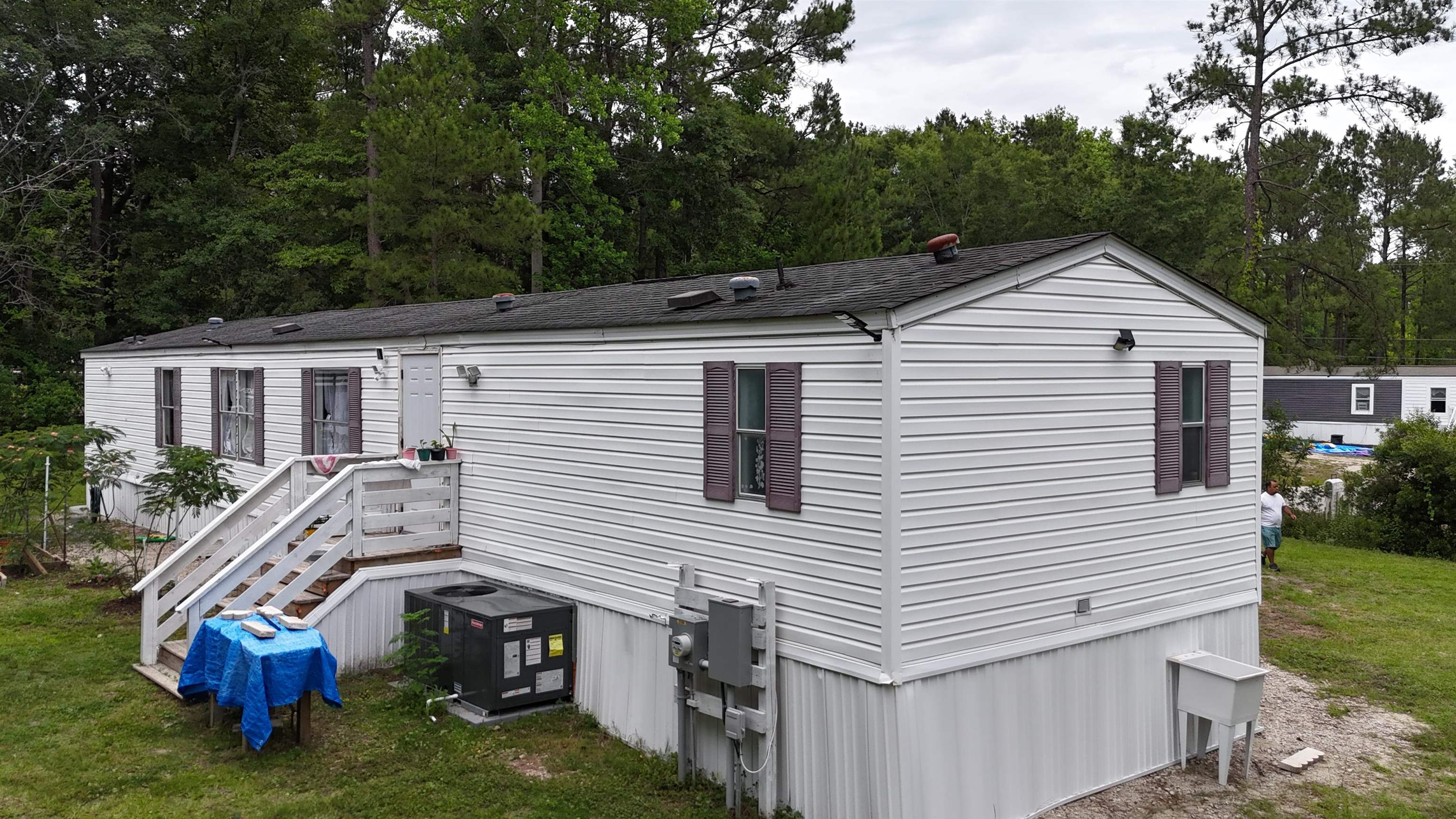 1194 Rainbow Dr. Property Photo 6