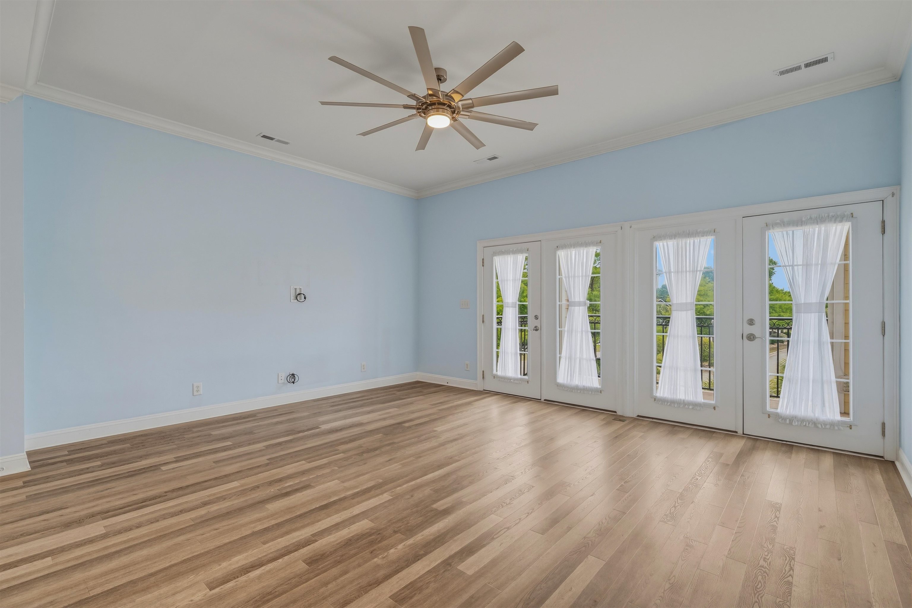 4302 Grande Harbour Blvd. Property Photo 4