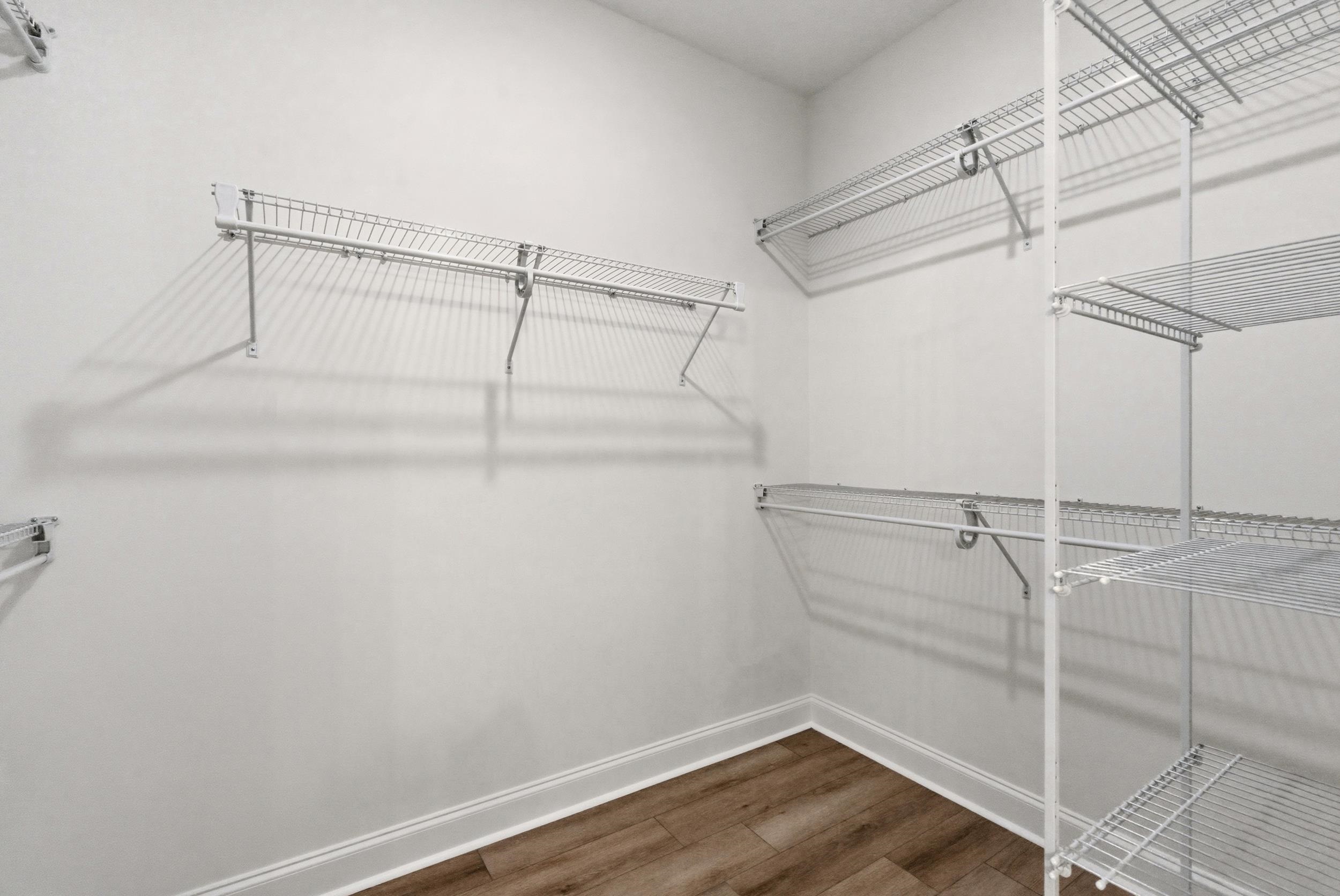 1035 Martin Ln. Property Photo 23