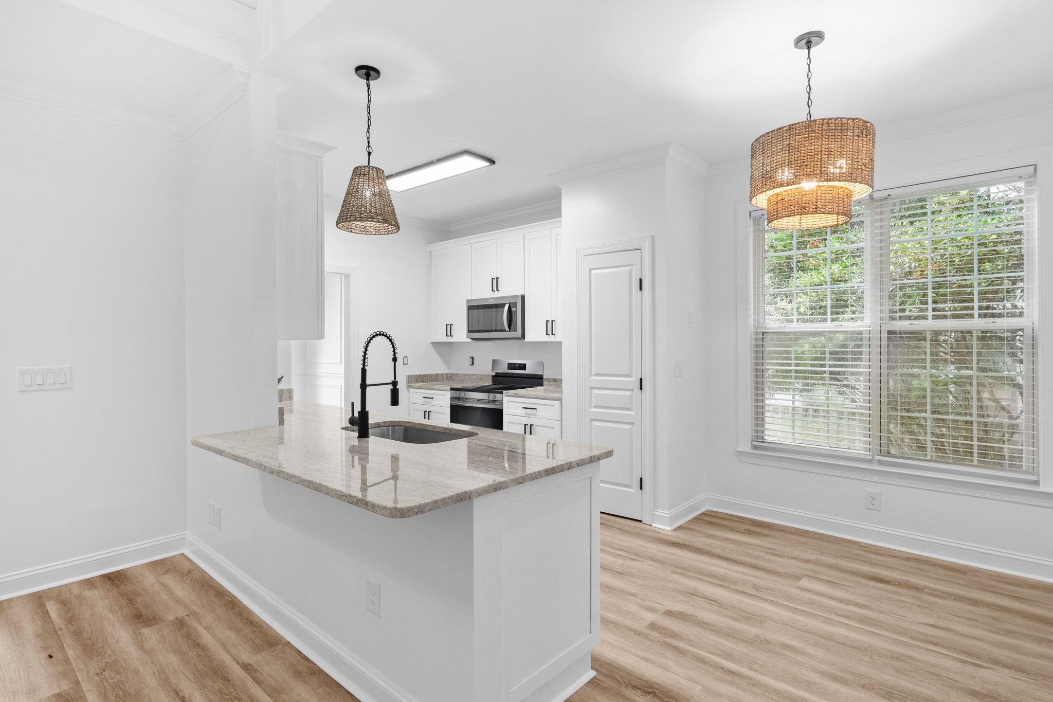 3602 Brampton Dr. Property Photo 11