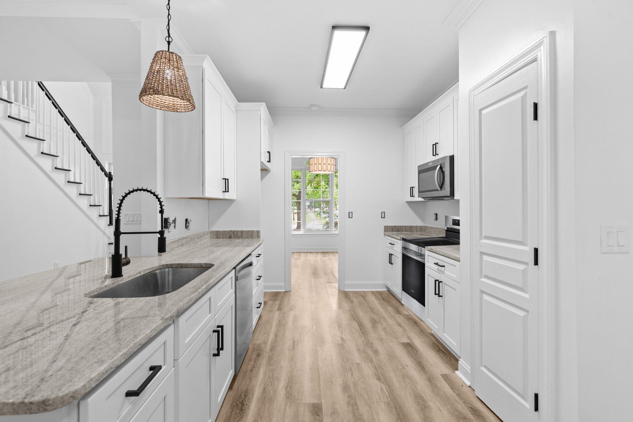 3602 Brampton Dr. Property Photo 13