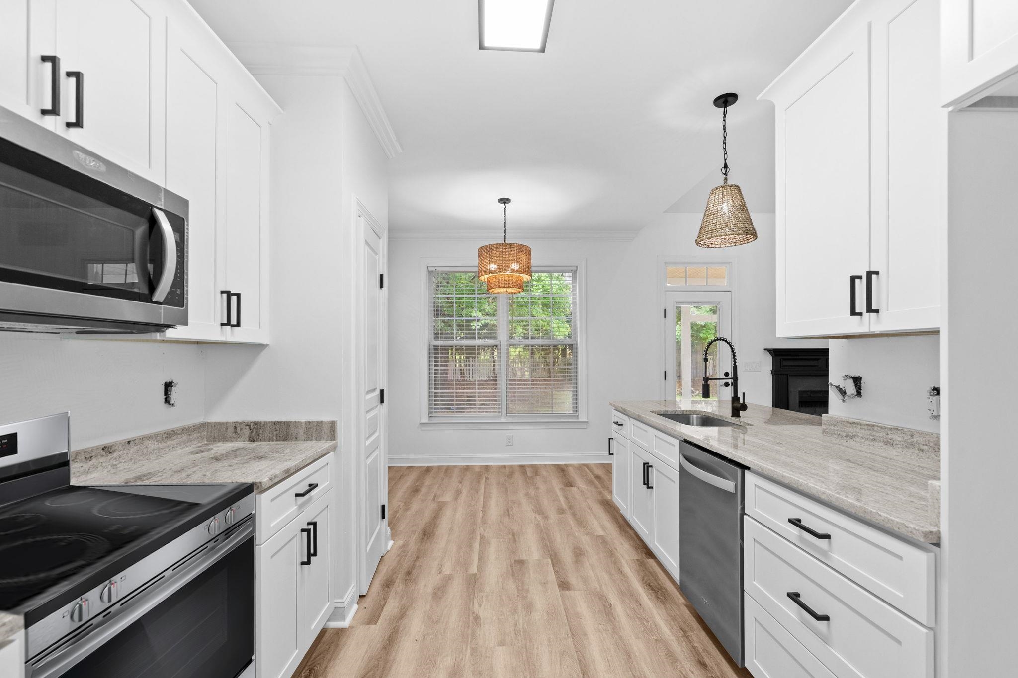 3602 Brampton Dr. Property Photo 15