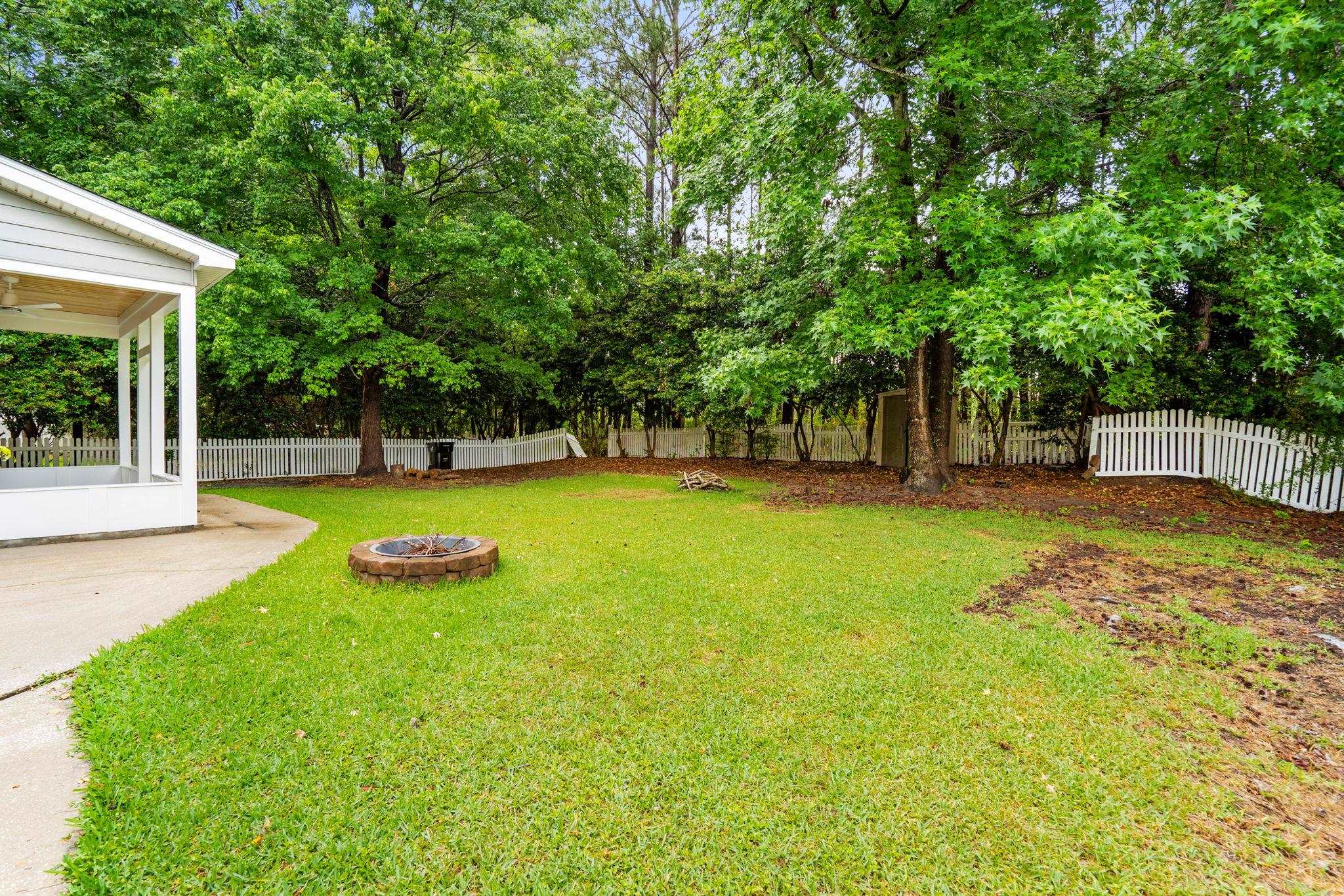 3602 Brampton Dr. Property Photo 45