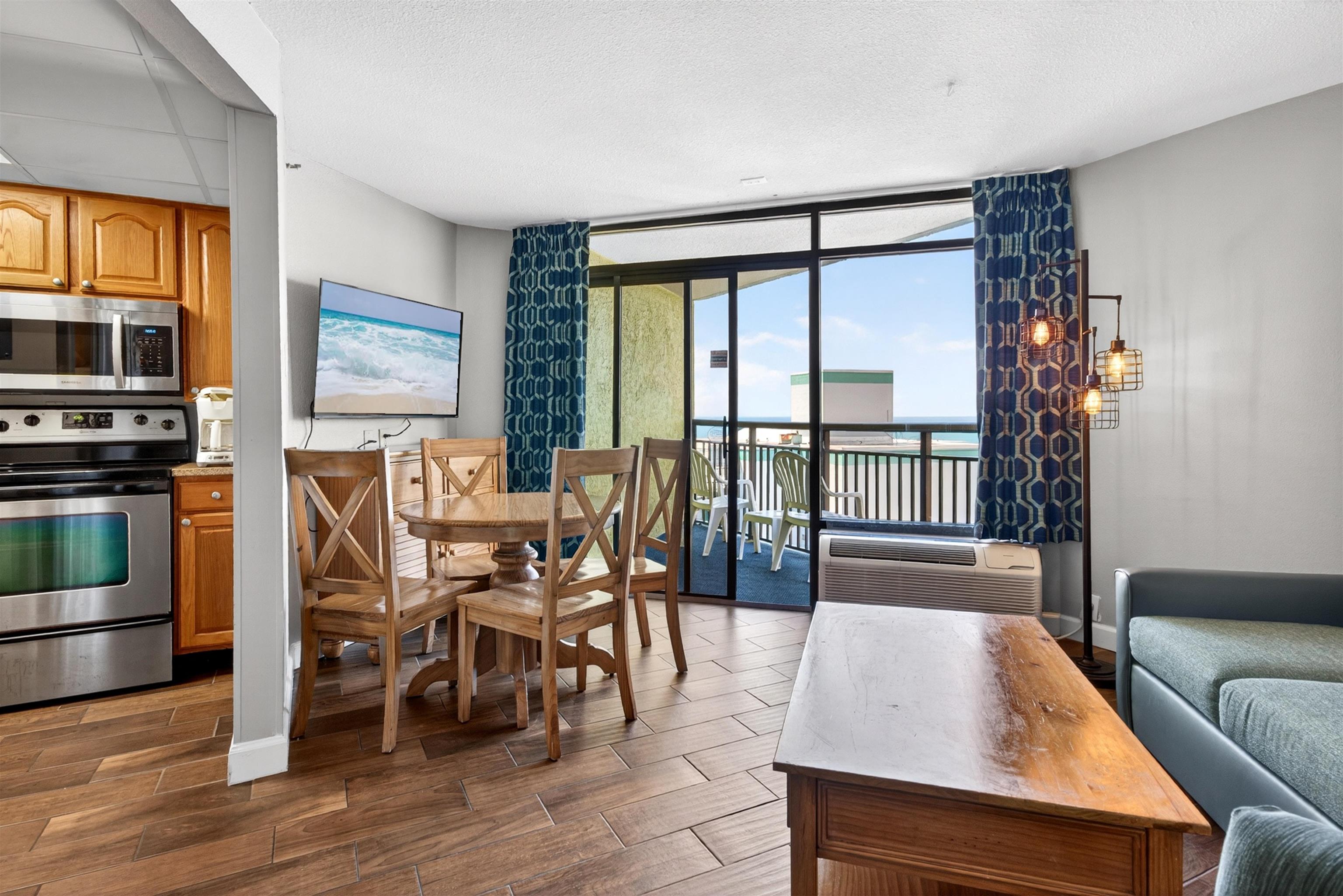 6804 N Ocean Blvd. Property Photo 5