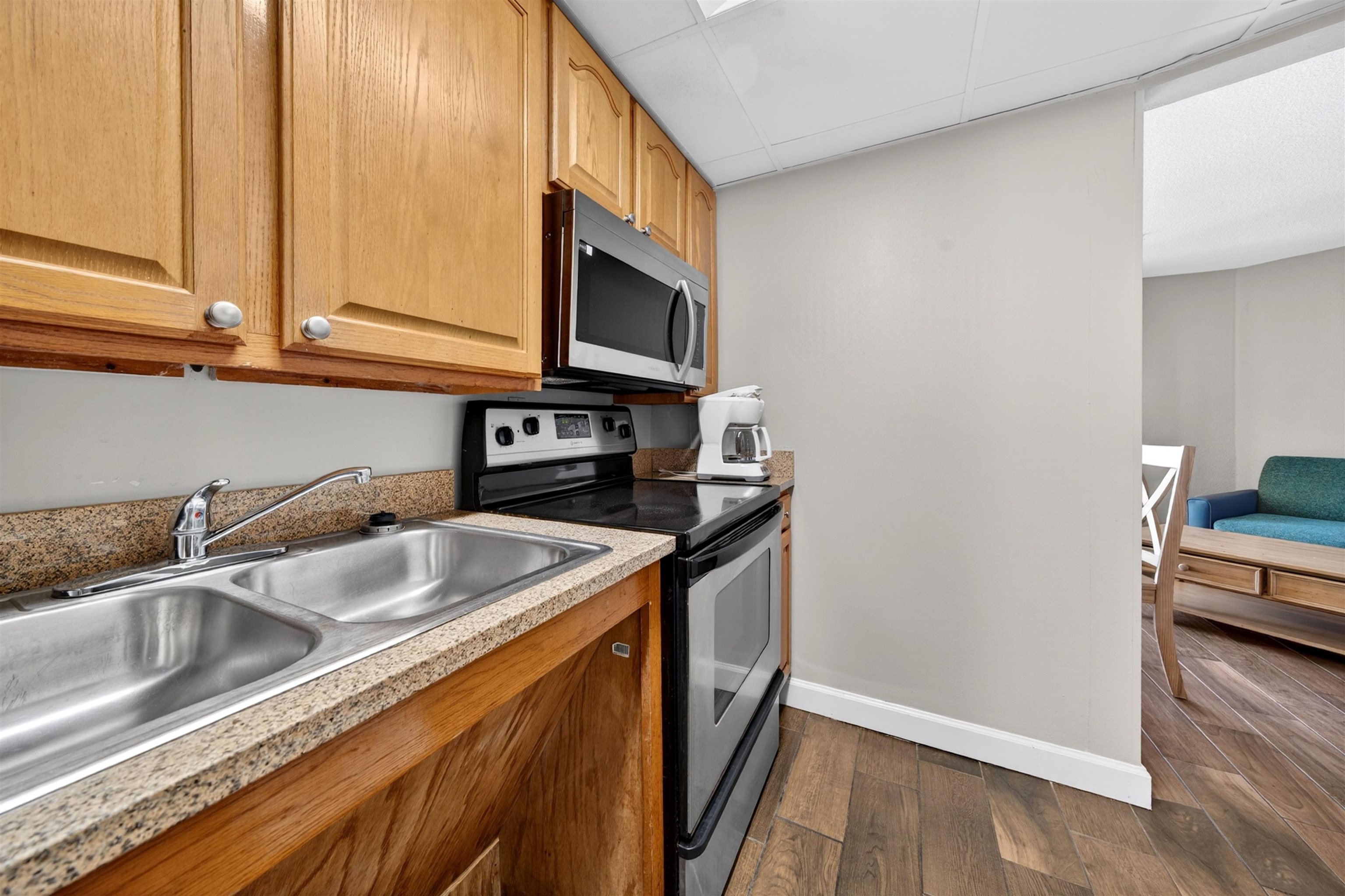 6804 N Ocean Blvd. Property Photo 13