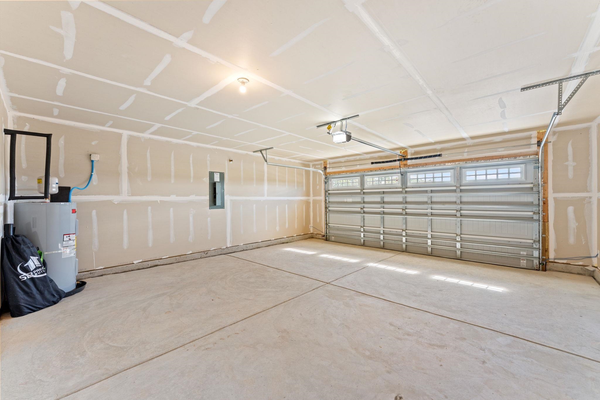 2050 Pine Meadows St Property Photo 25