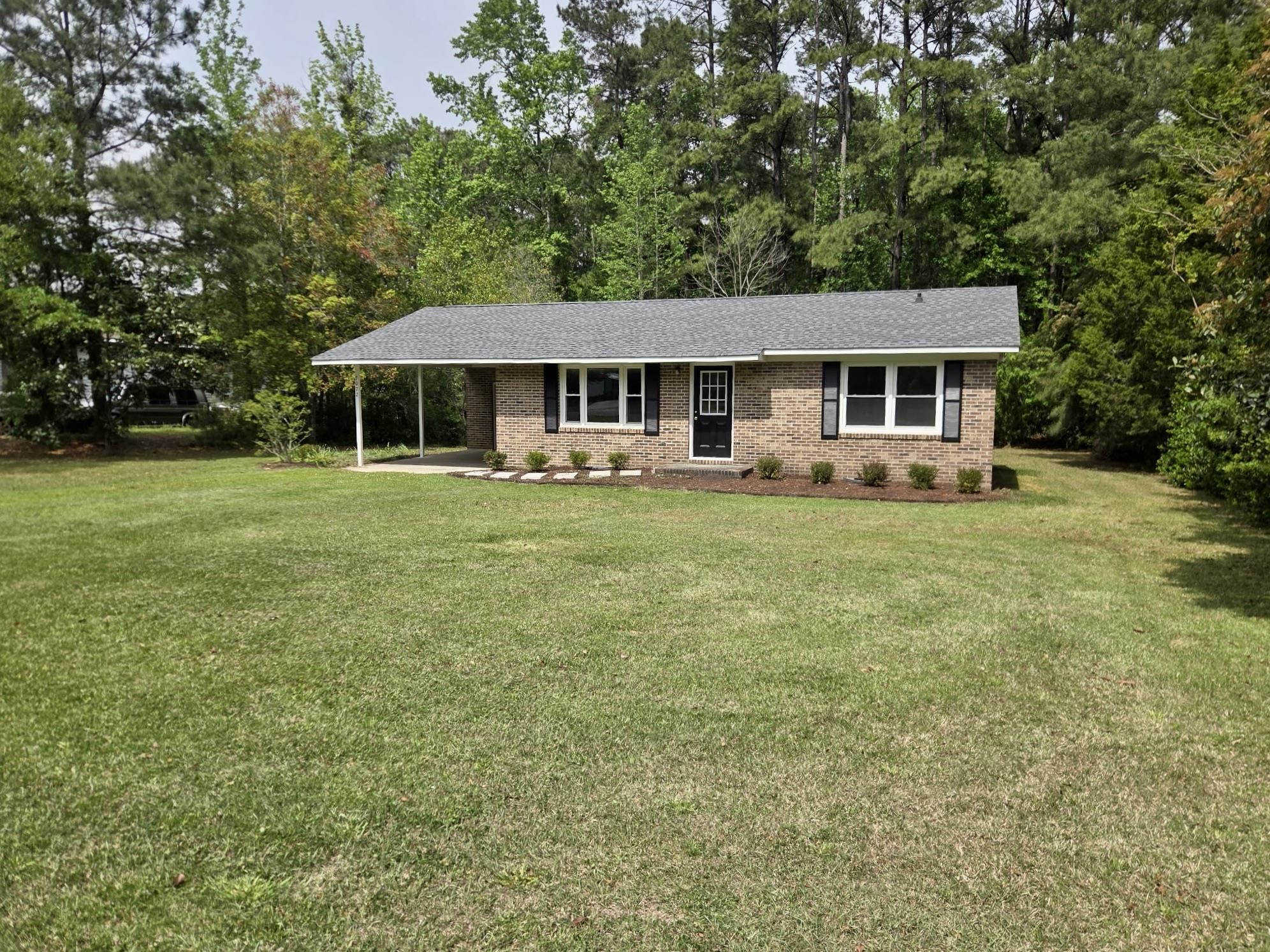 7072 Horseshoe Circle Property Photo 2
