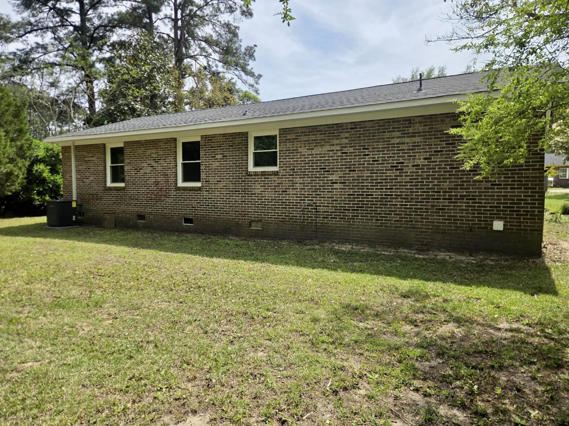 7072 Horseshoe Circle Property Photo 3