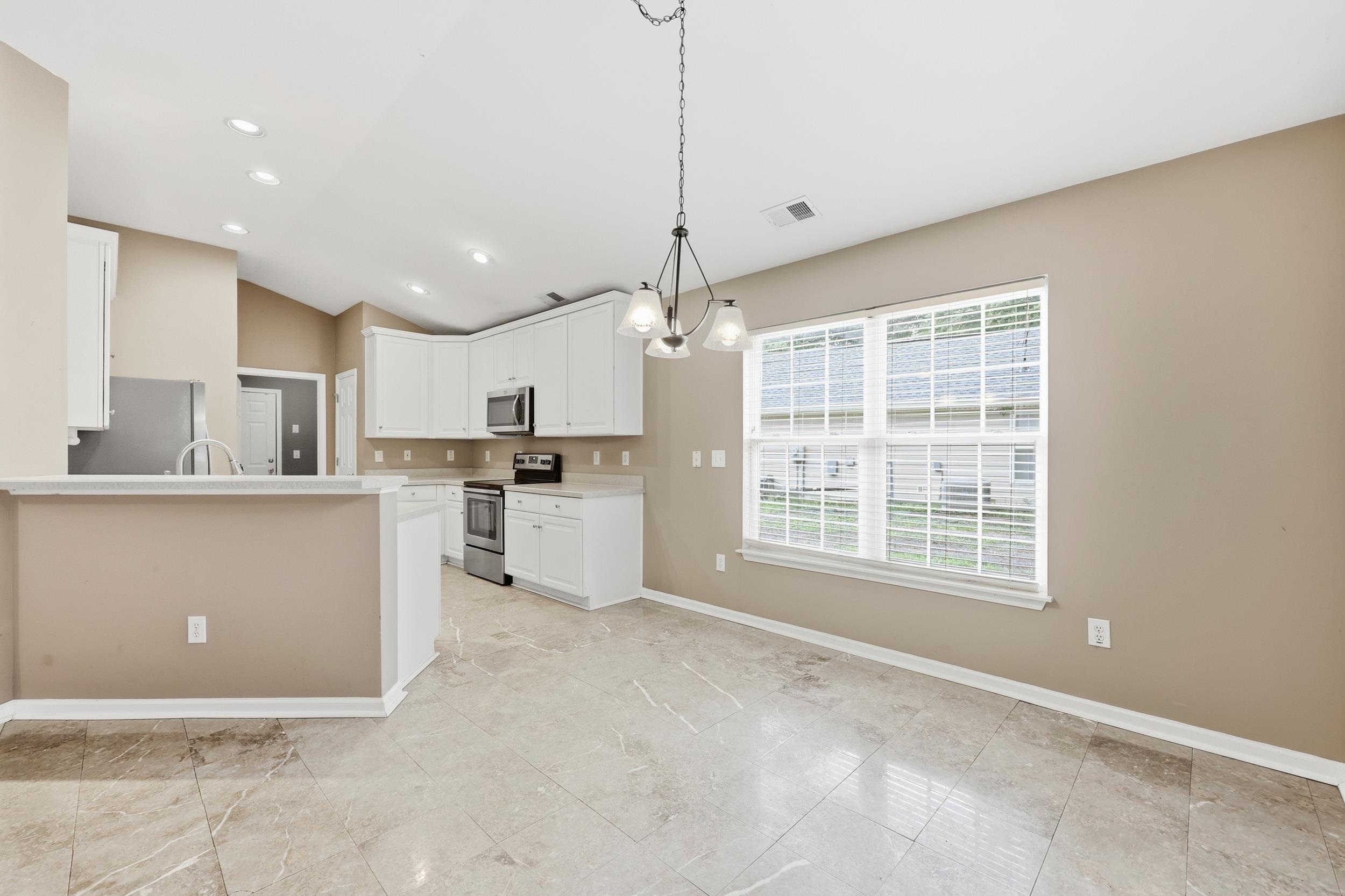 804 Encampment Ct. Property Photo 18