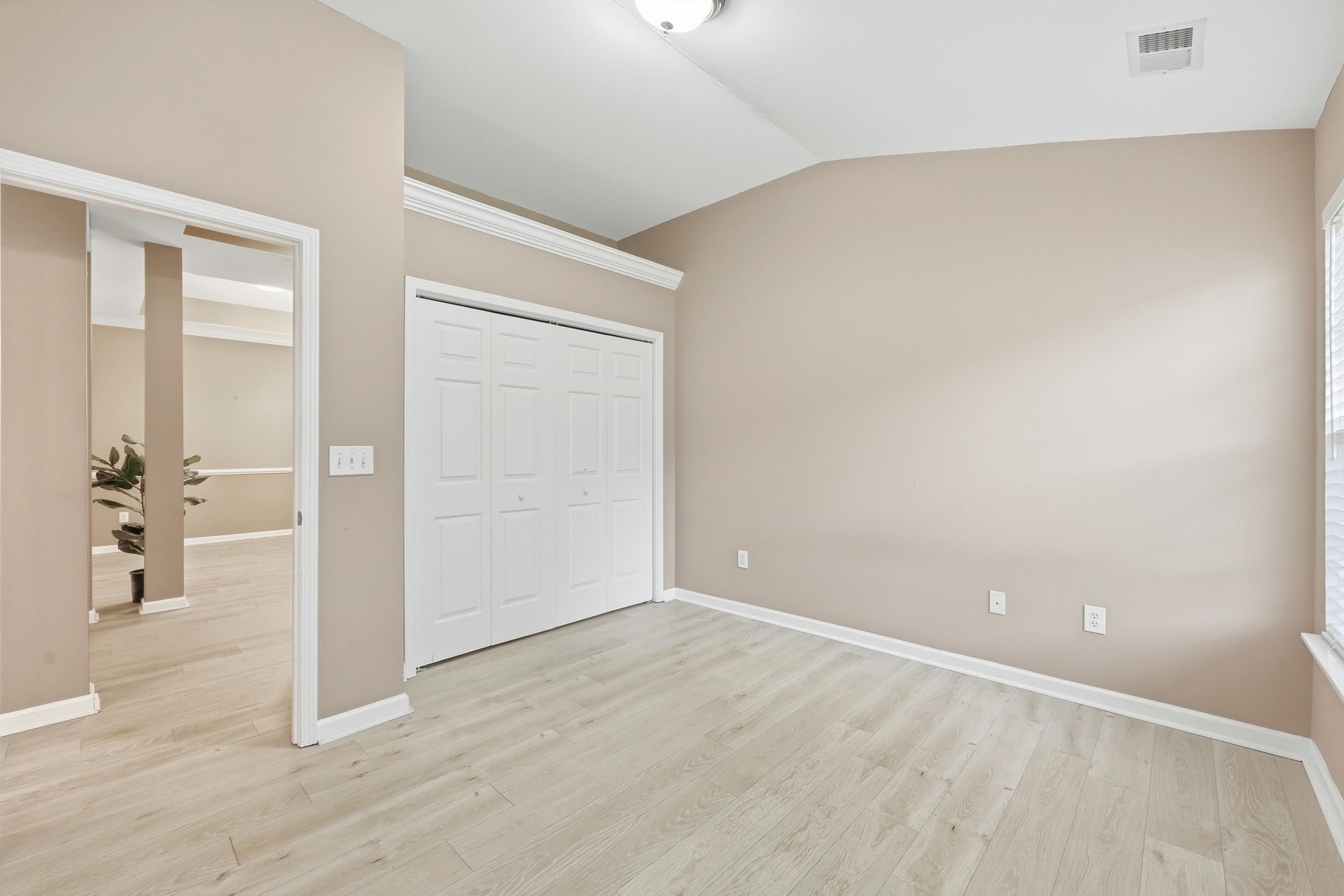 804 Encampment Ct. Property Photo 30