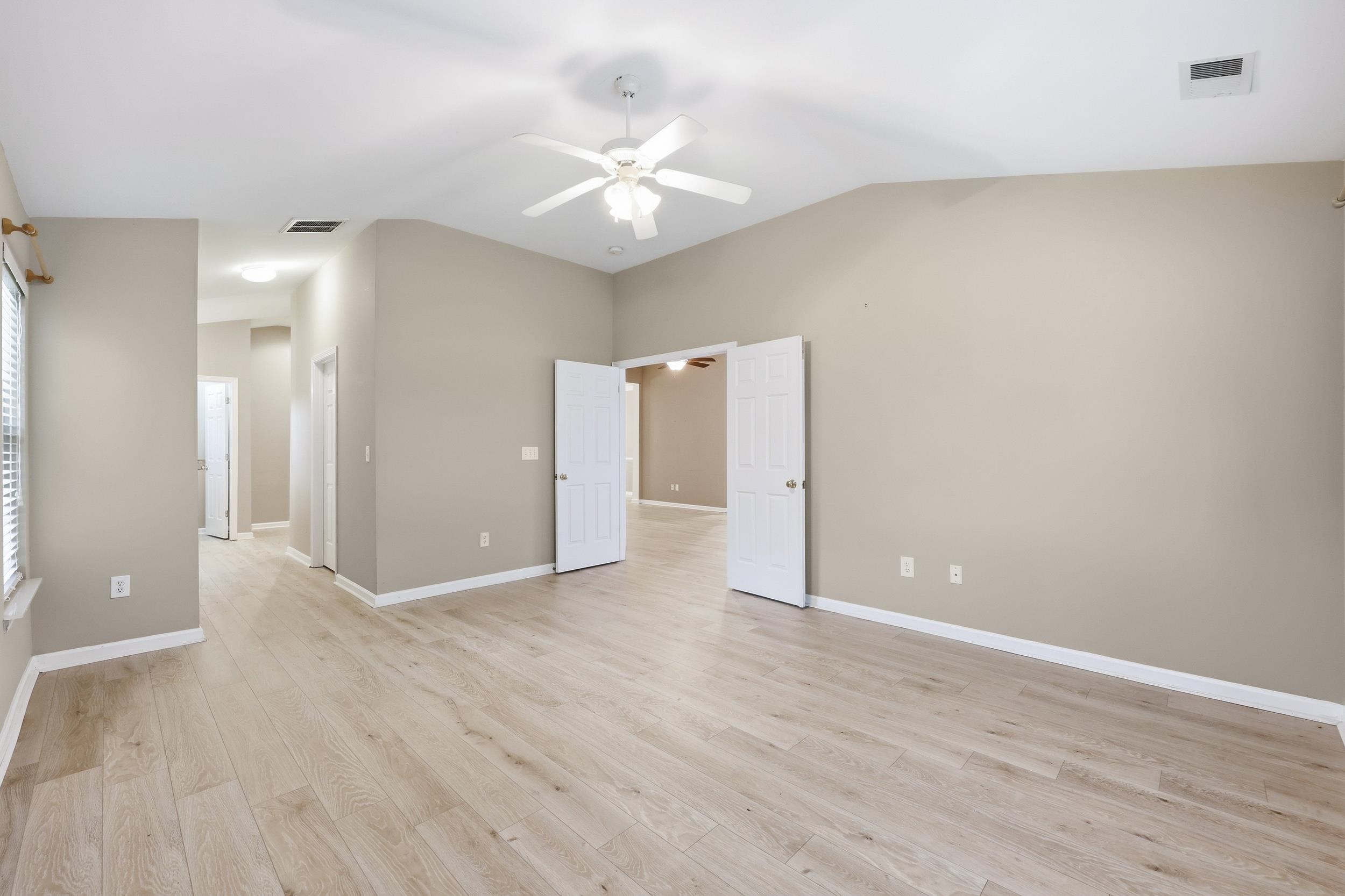804 Encampment Ct. Property Photo 38
