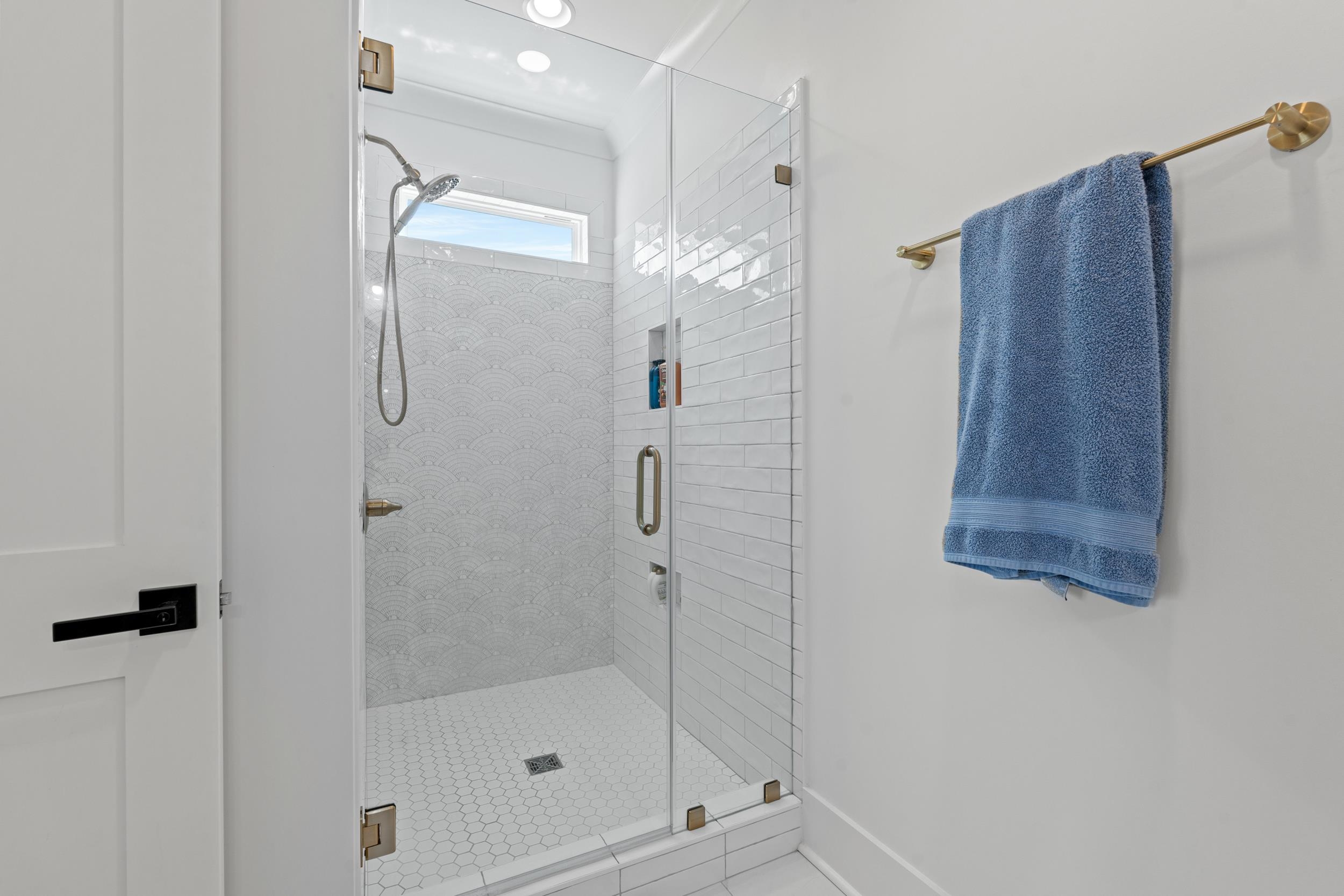 924 Perrin Dr. Property Photo 31