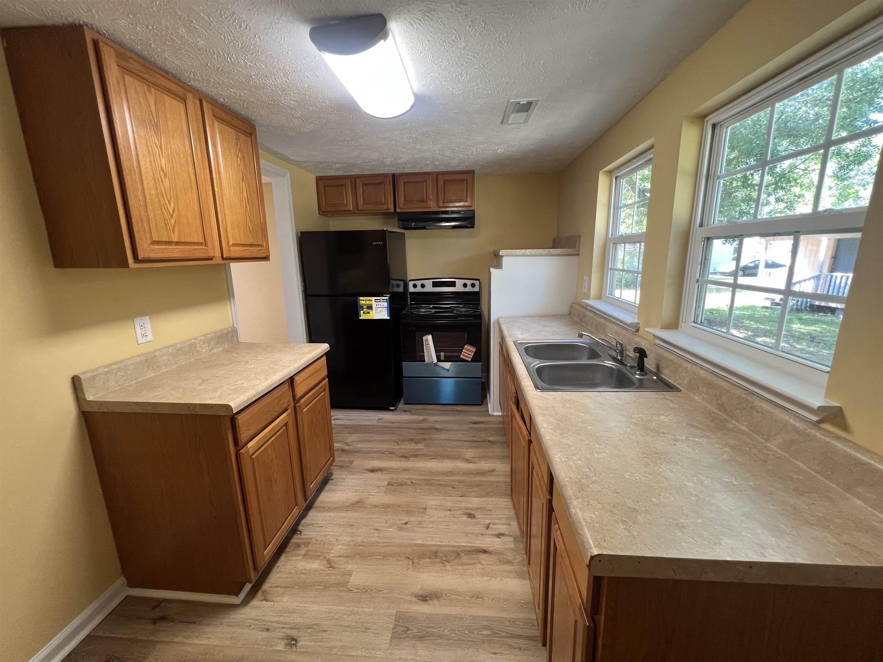 1714 Ward Circle Property Photo 9