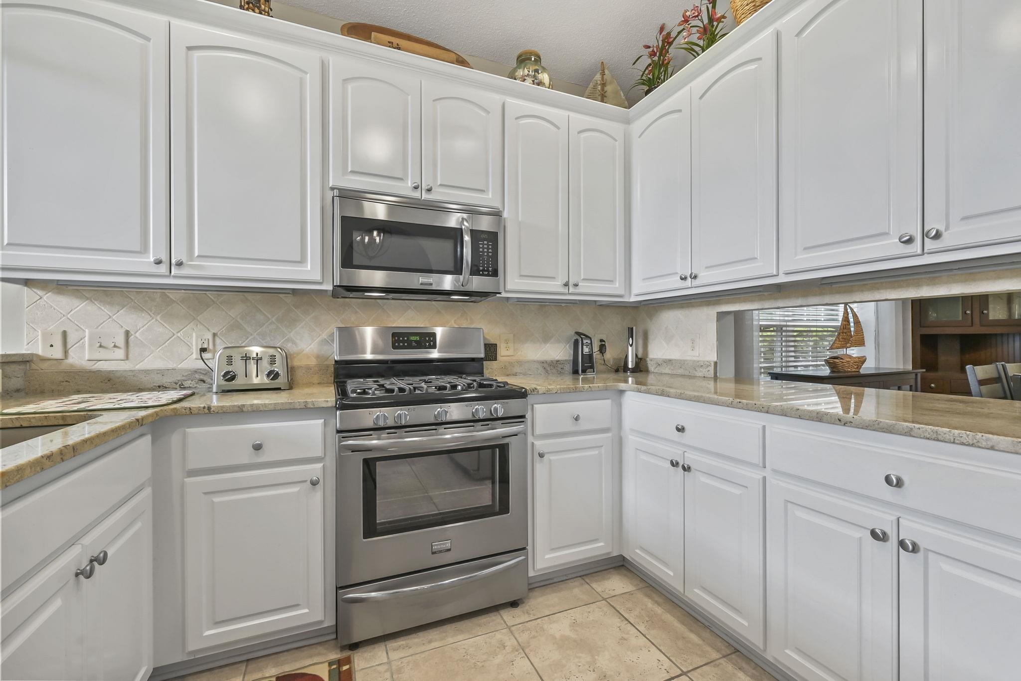 1504 Saint Thomas Circle Property Photo 6