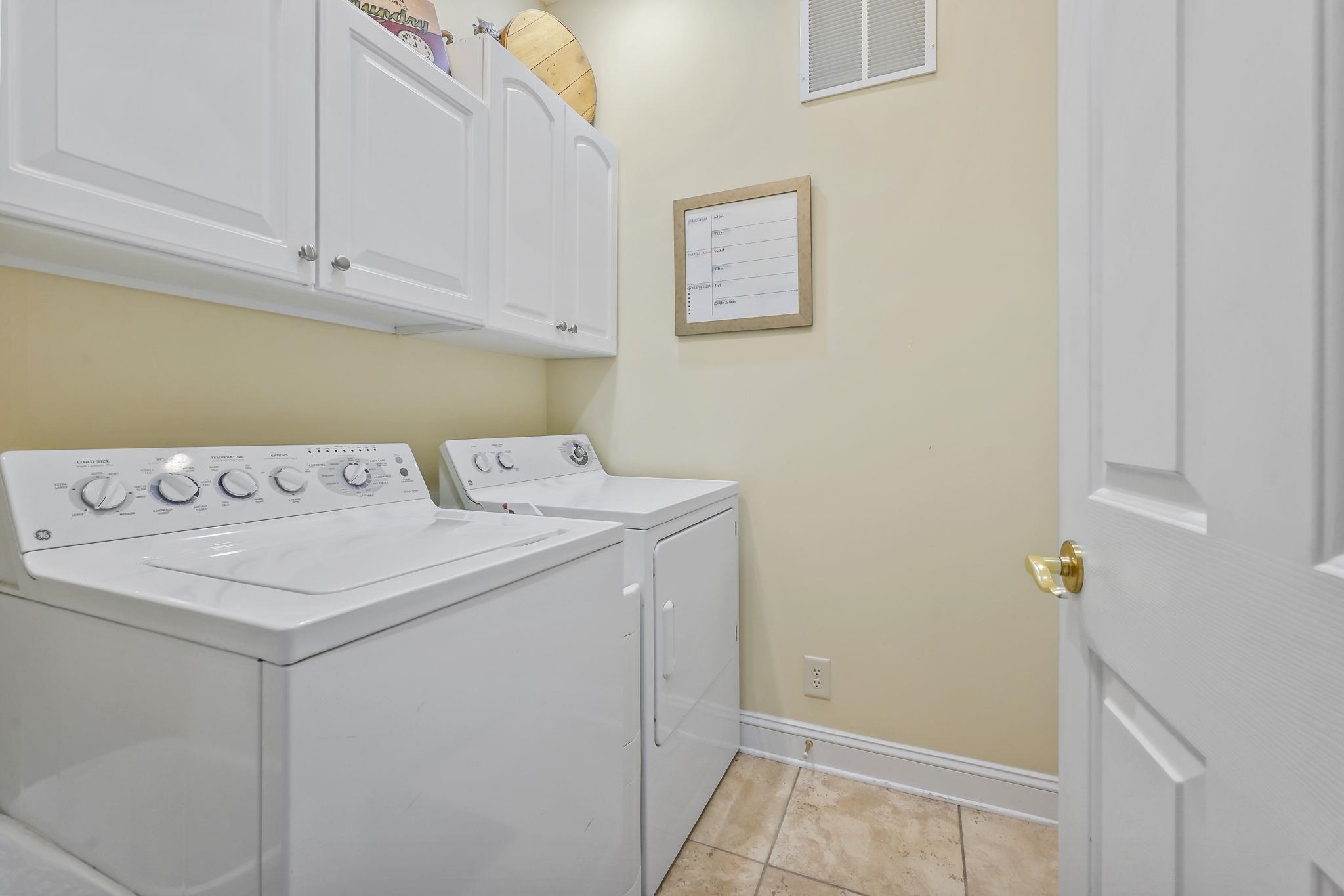 1504 Saint Thomas Circle Property Photo 25