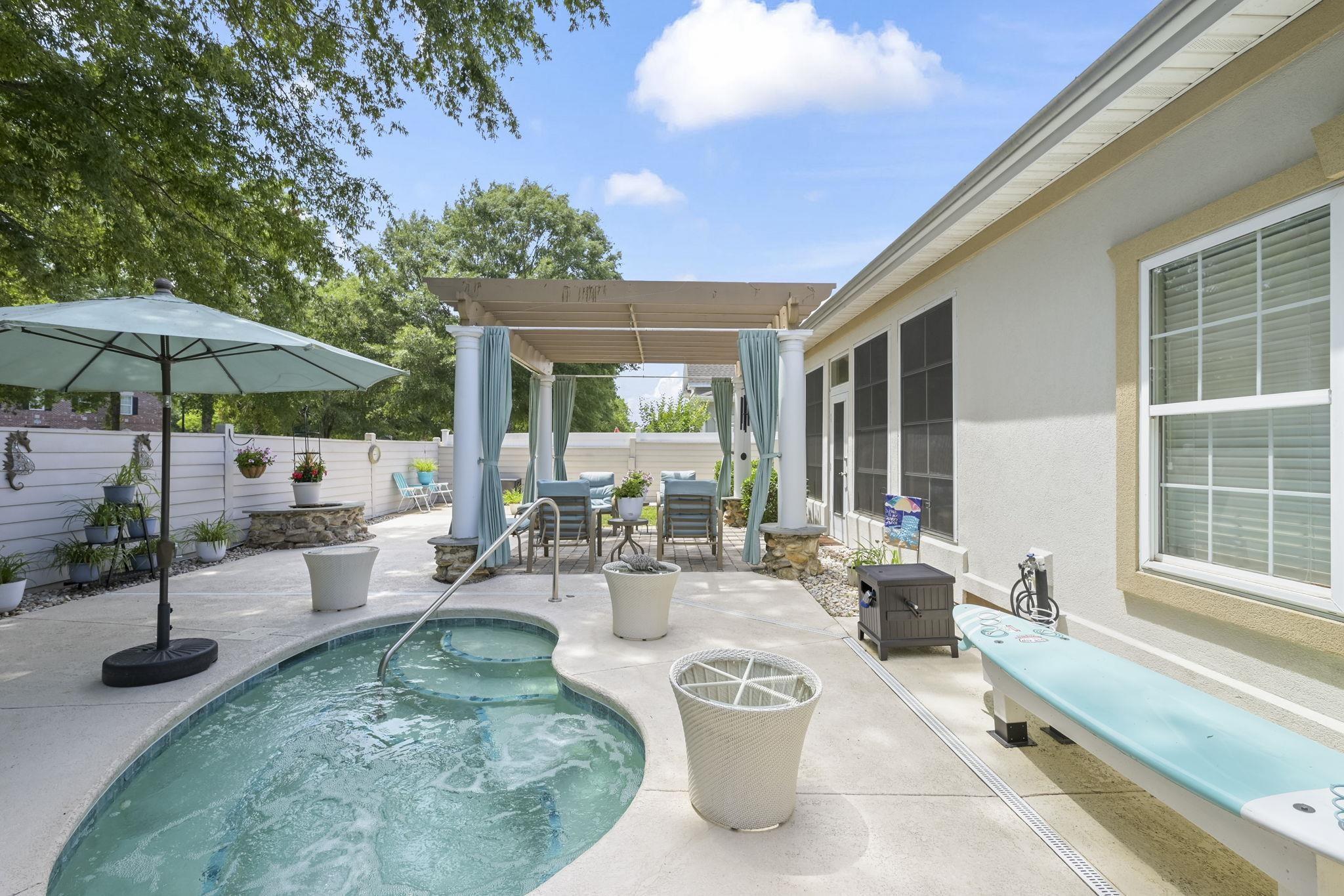 1504 Saint Thomas Circle Property Photo 40