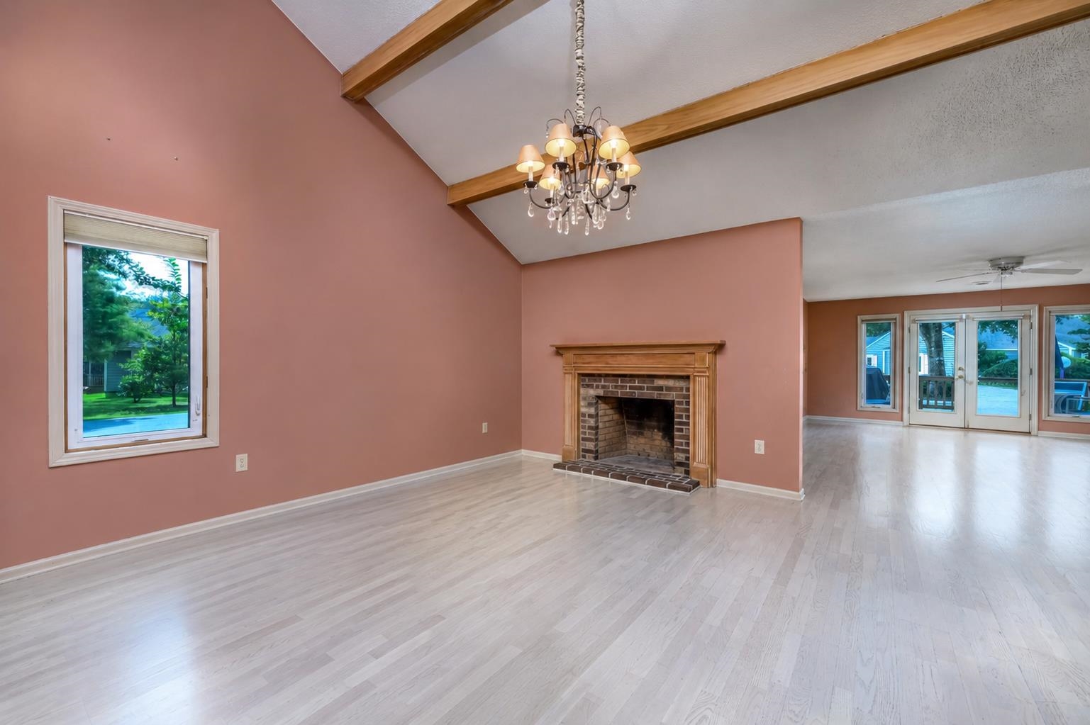 623 Rosemary Ln. Property Photo 5