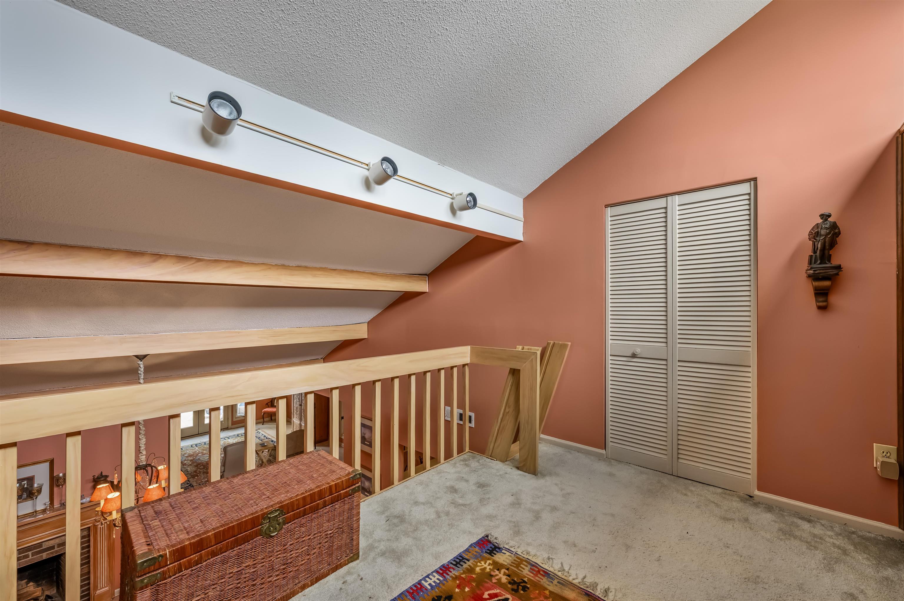 623 Rosemary Ln. Property Photo 16