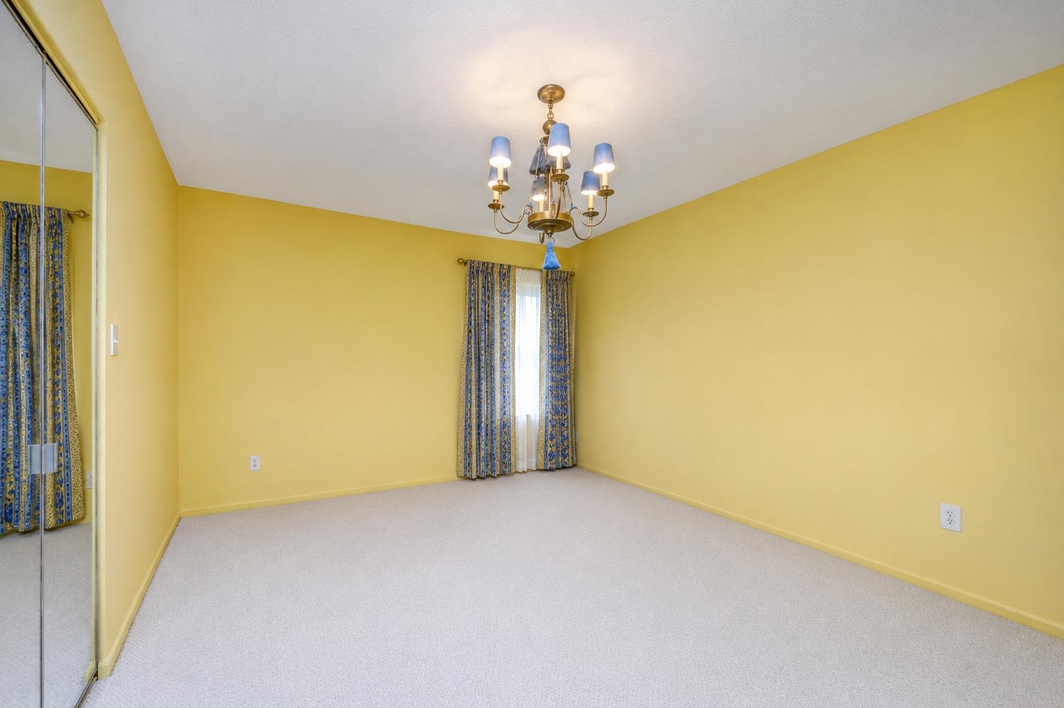 623 Rosemary Ln. Property Photo 26