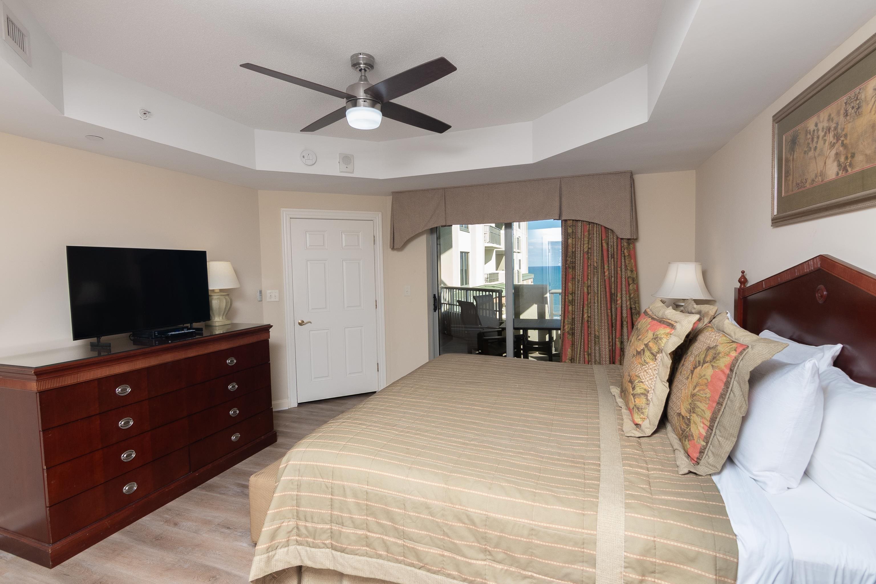 9994 Beach Club Dr. Property Photo 20