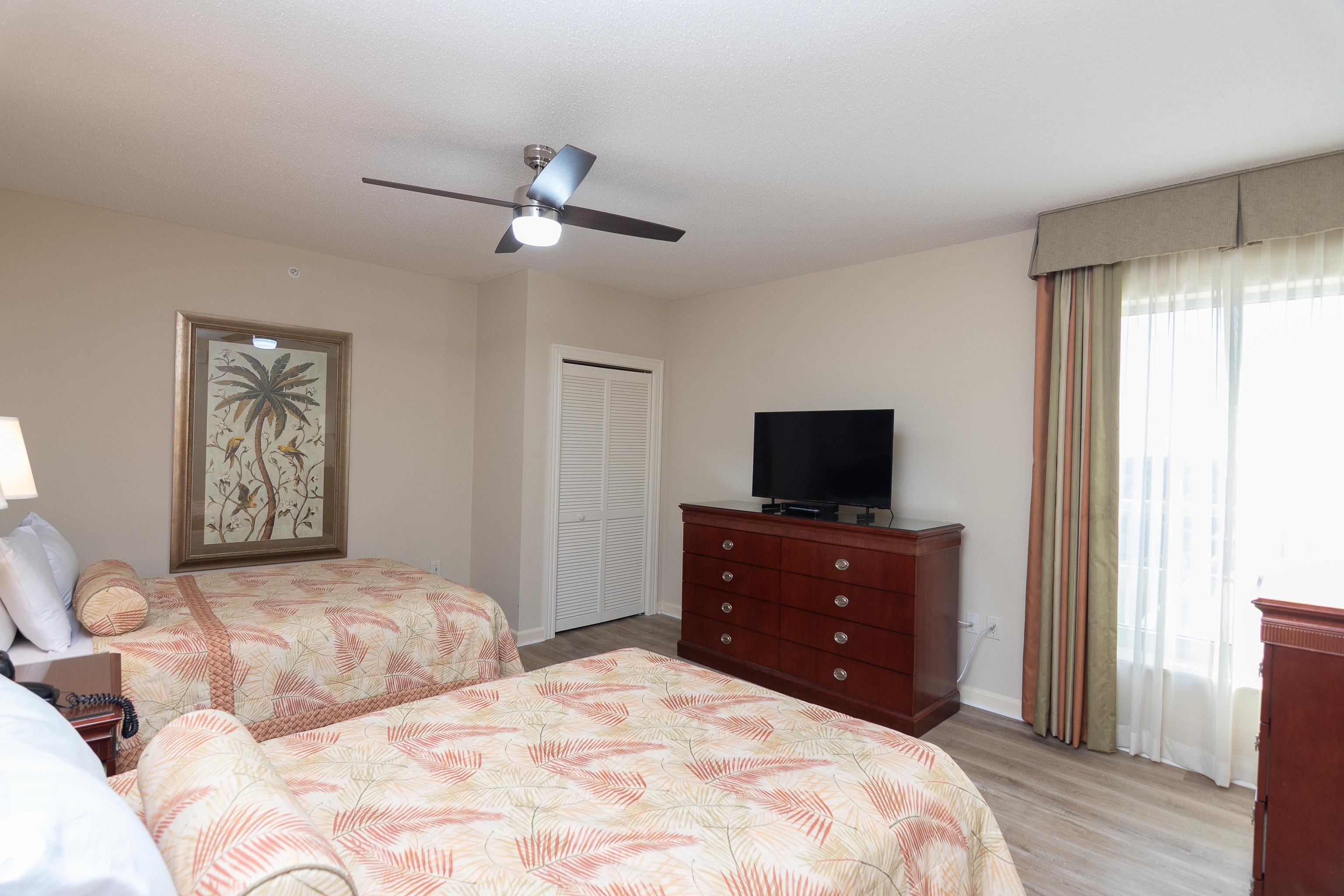 9994 Beach Club Dr. Property Photo 26