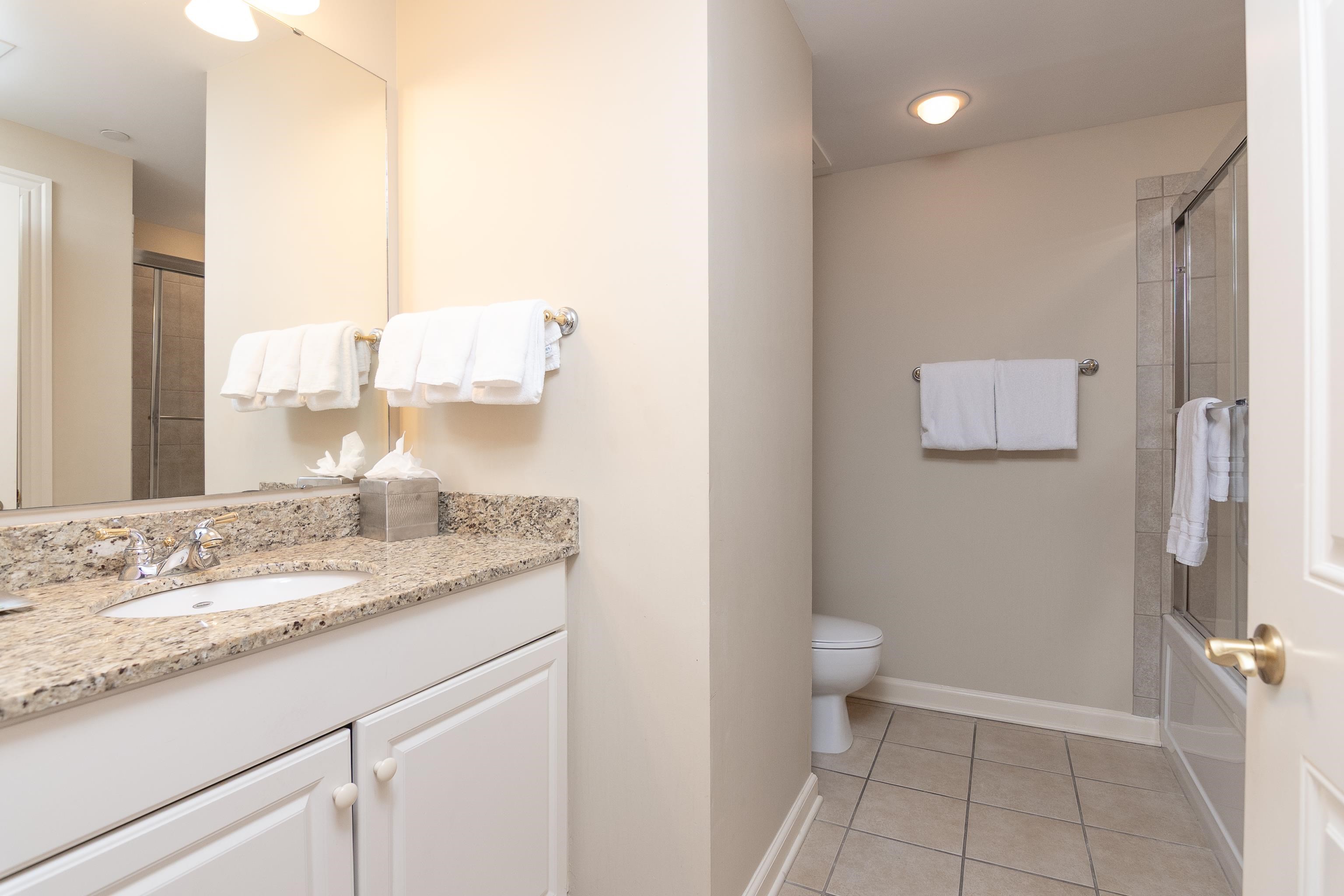 9994 Beach Club Dr. Property Photo 32