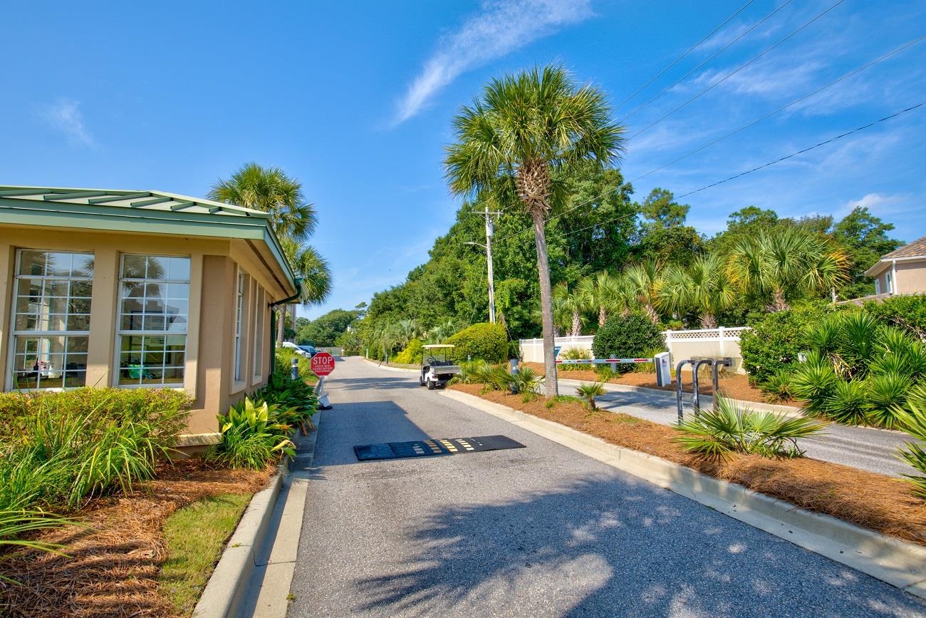9994 Beach Club Dr. Property Photo 39