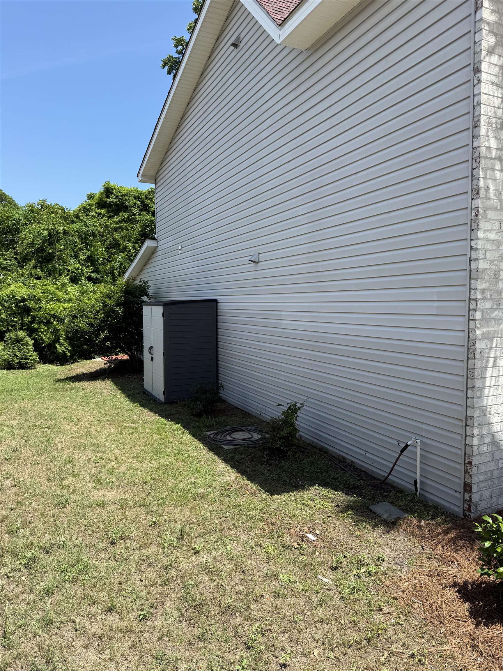 1444a Bessant Ave. Property Photo 2