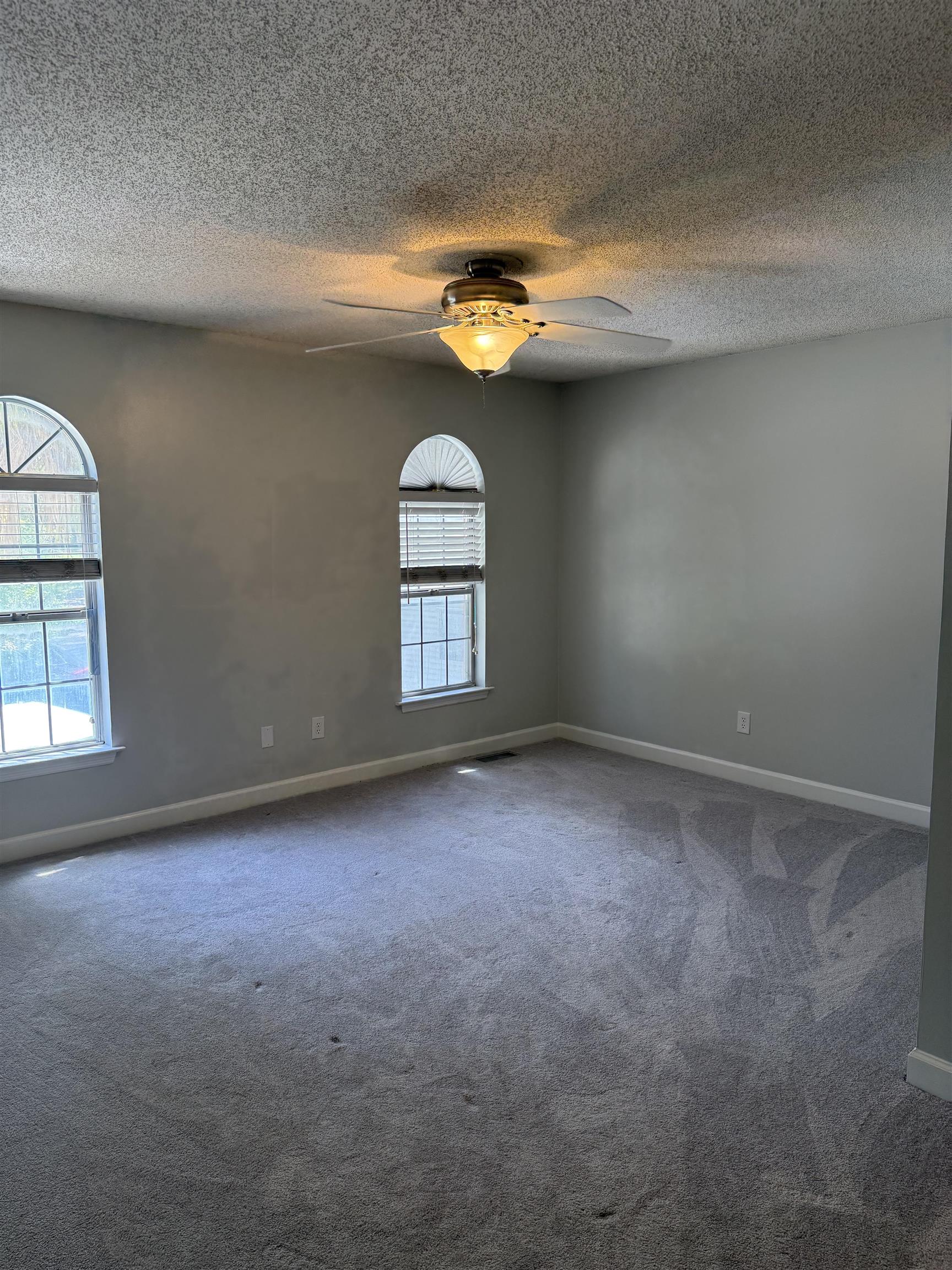 1444a Bessant Ave. Property Photo 21