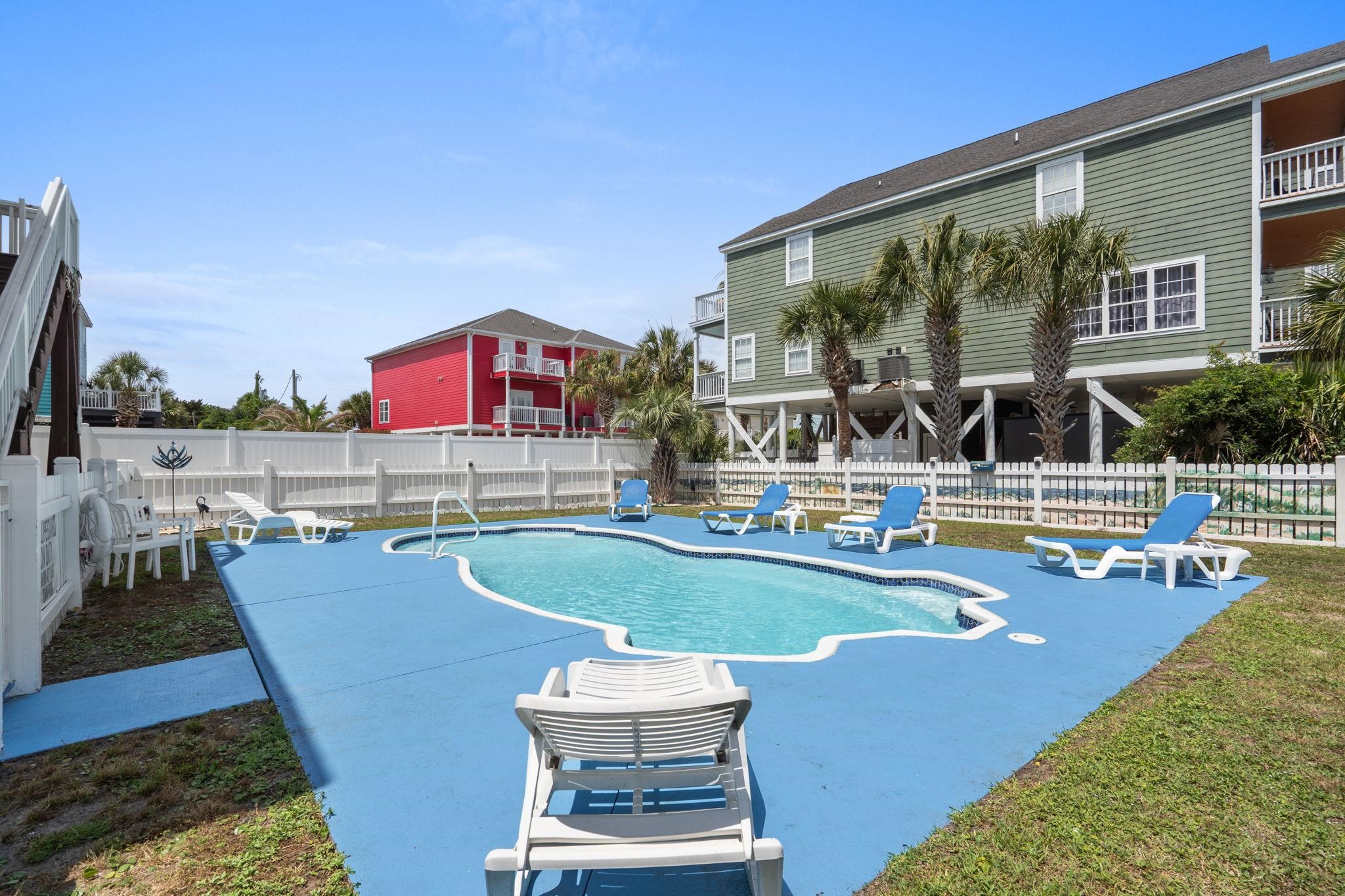 1217 N Waccamaw Dr. Property Photo 8
