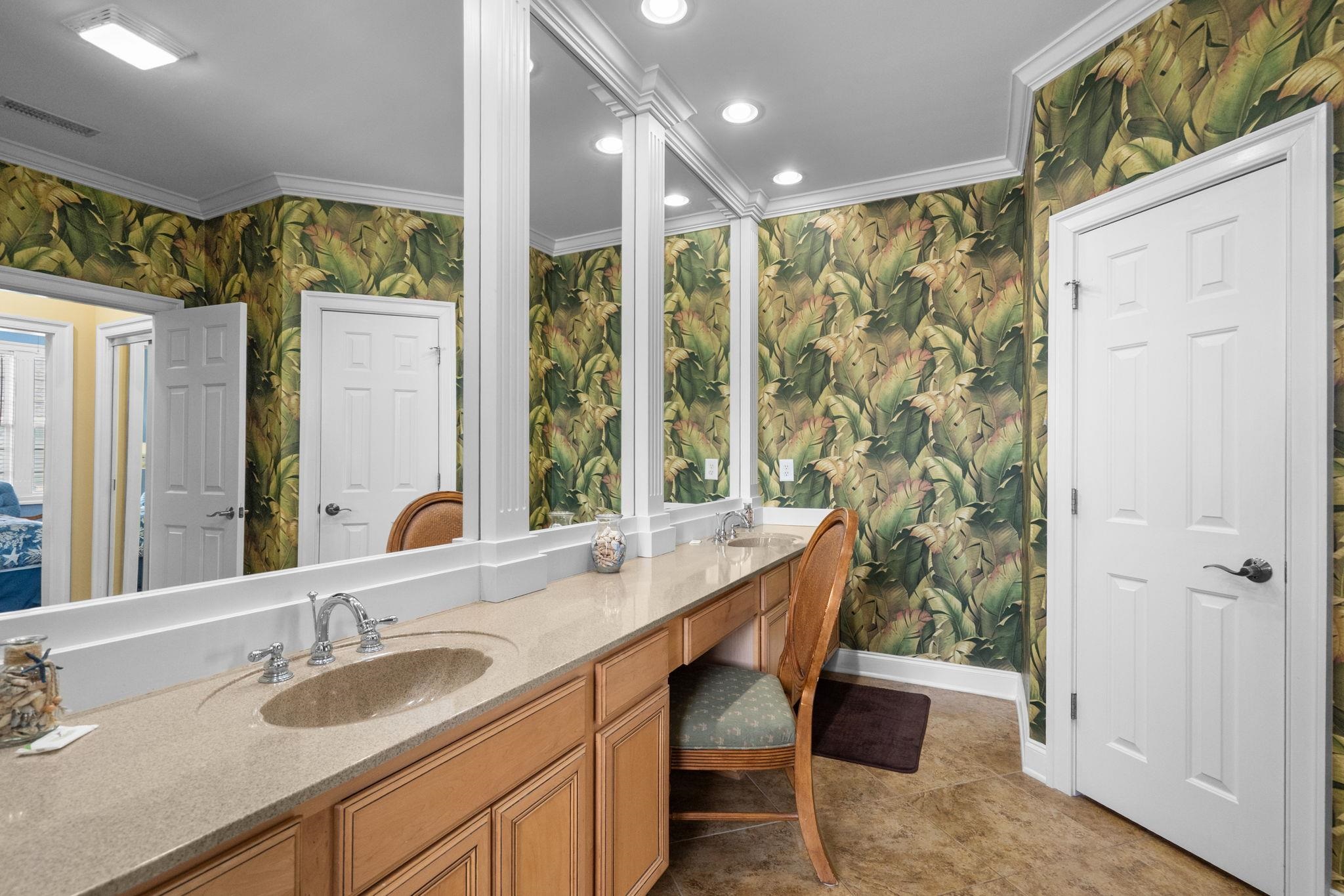 1217 N Waccamaw Dr. Property Photo 43