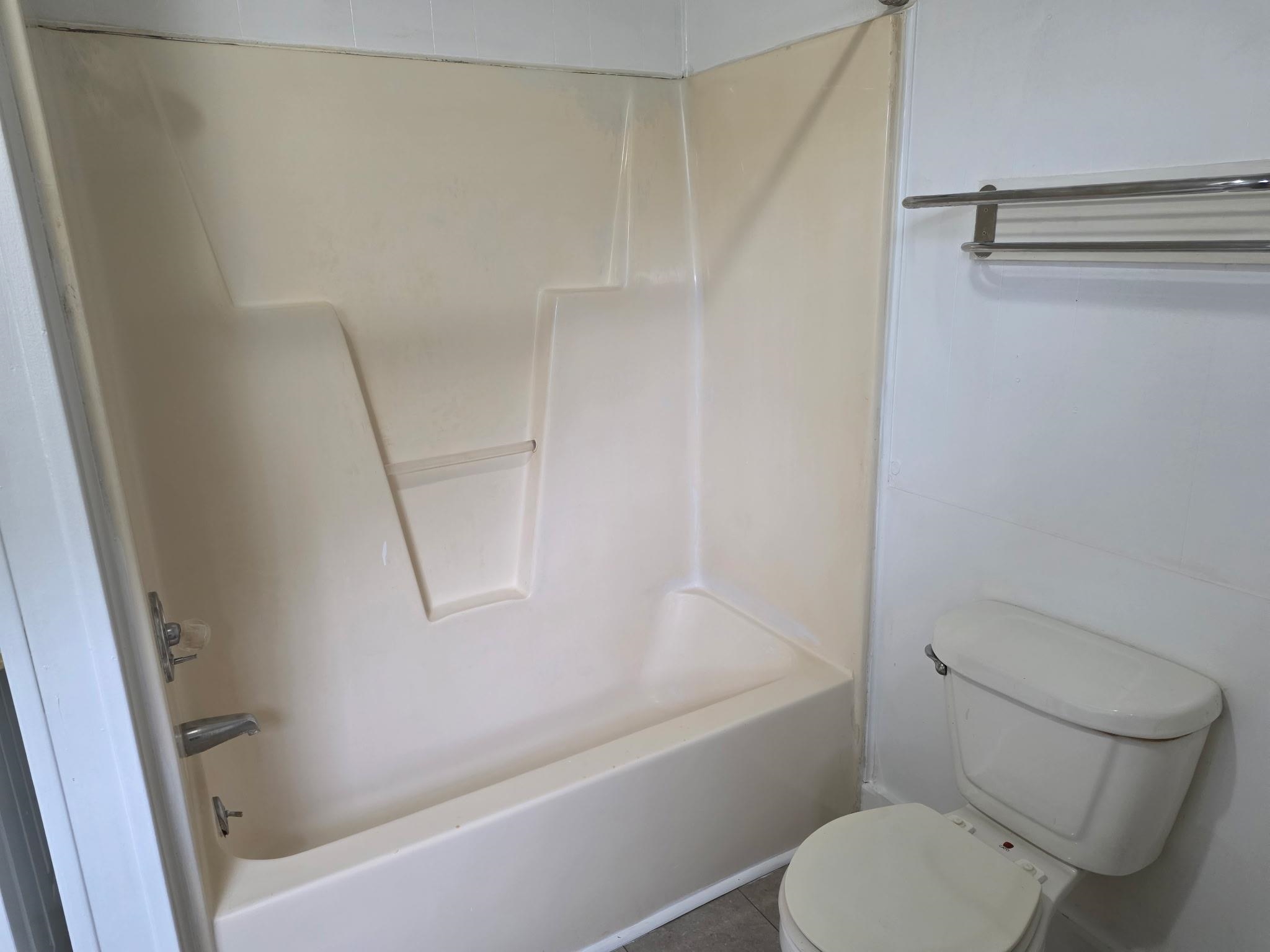 516 Gapway St. Property Photo 13