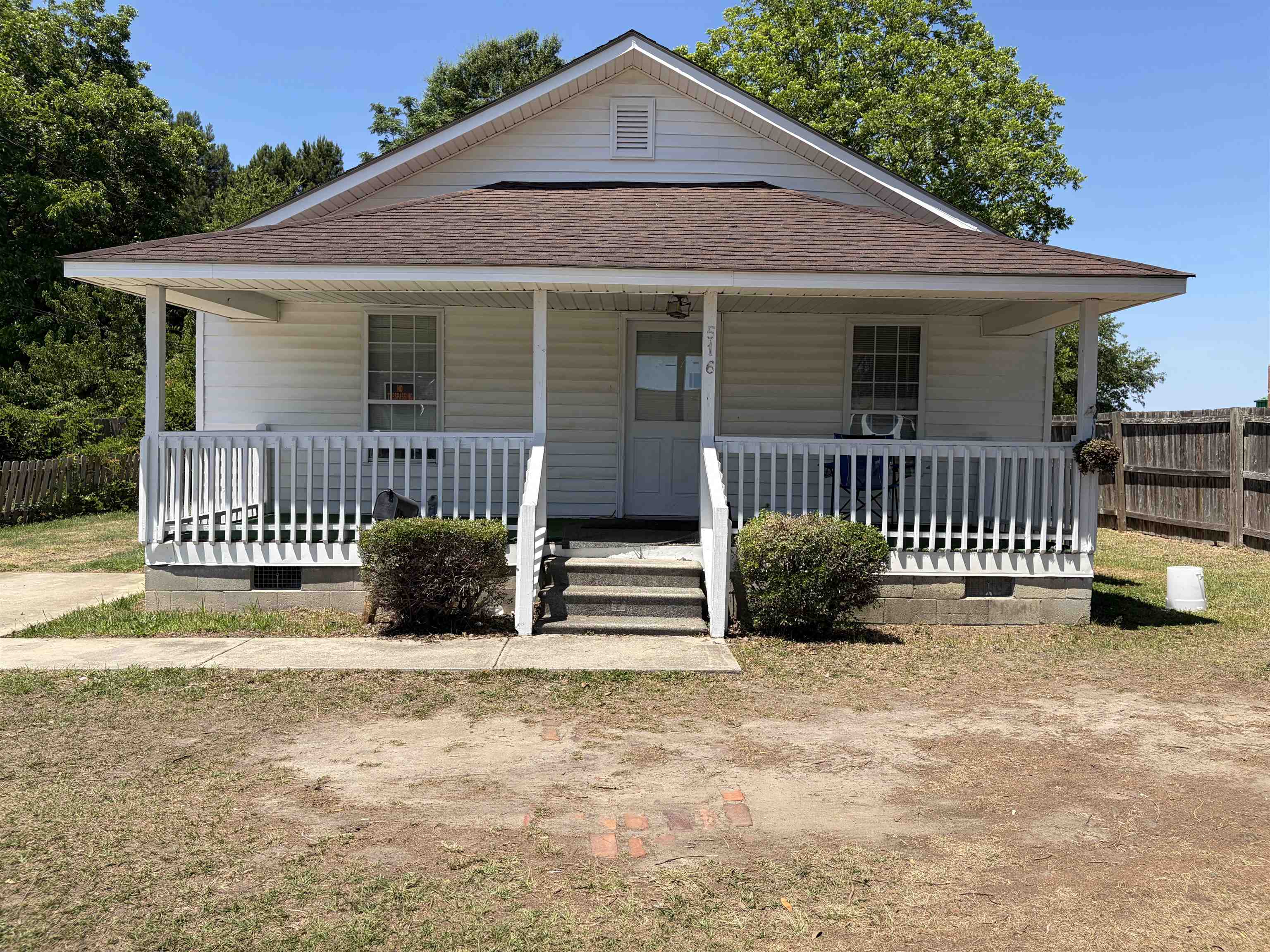 516 Gapway St. Property Photo 17