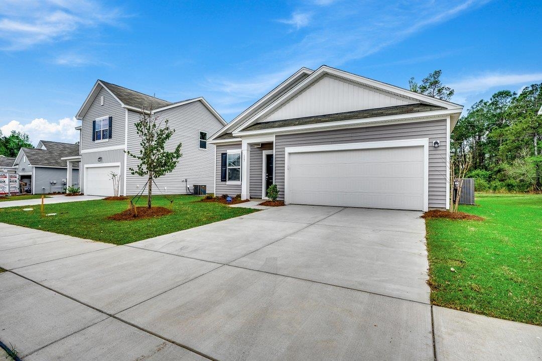 627 Muster Field Ct. Property Photo 2