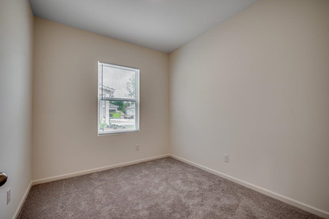 627 Muster Field Ct. Property Photo 14