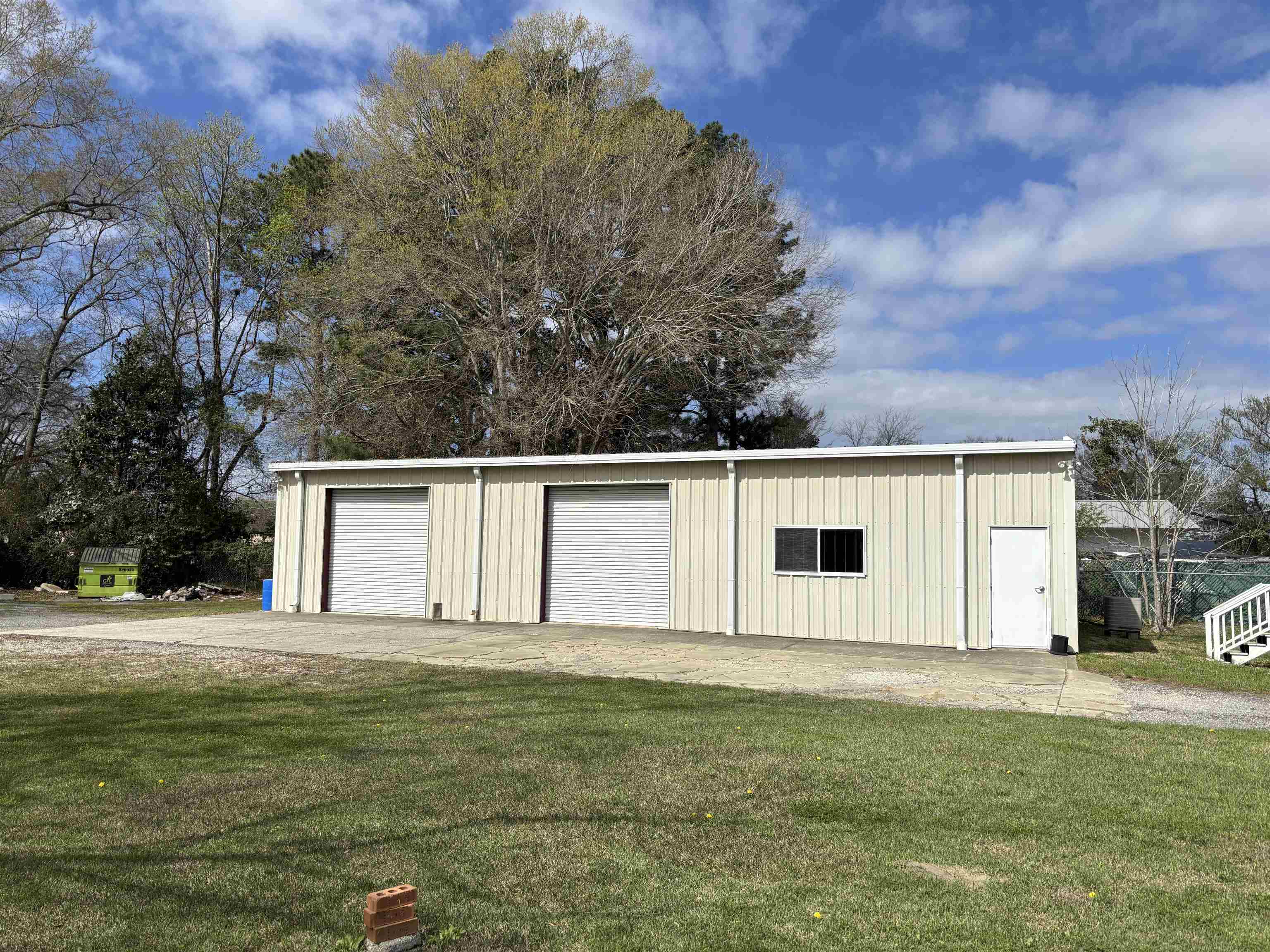 2019 Highmarket St. Property Photo 2