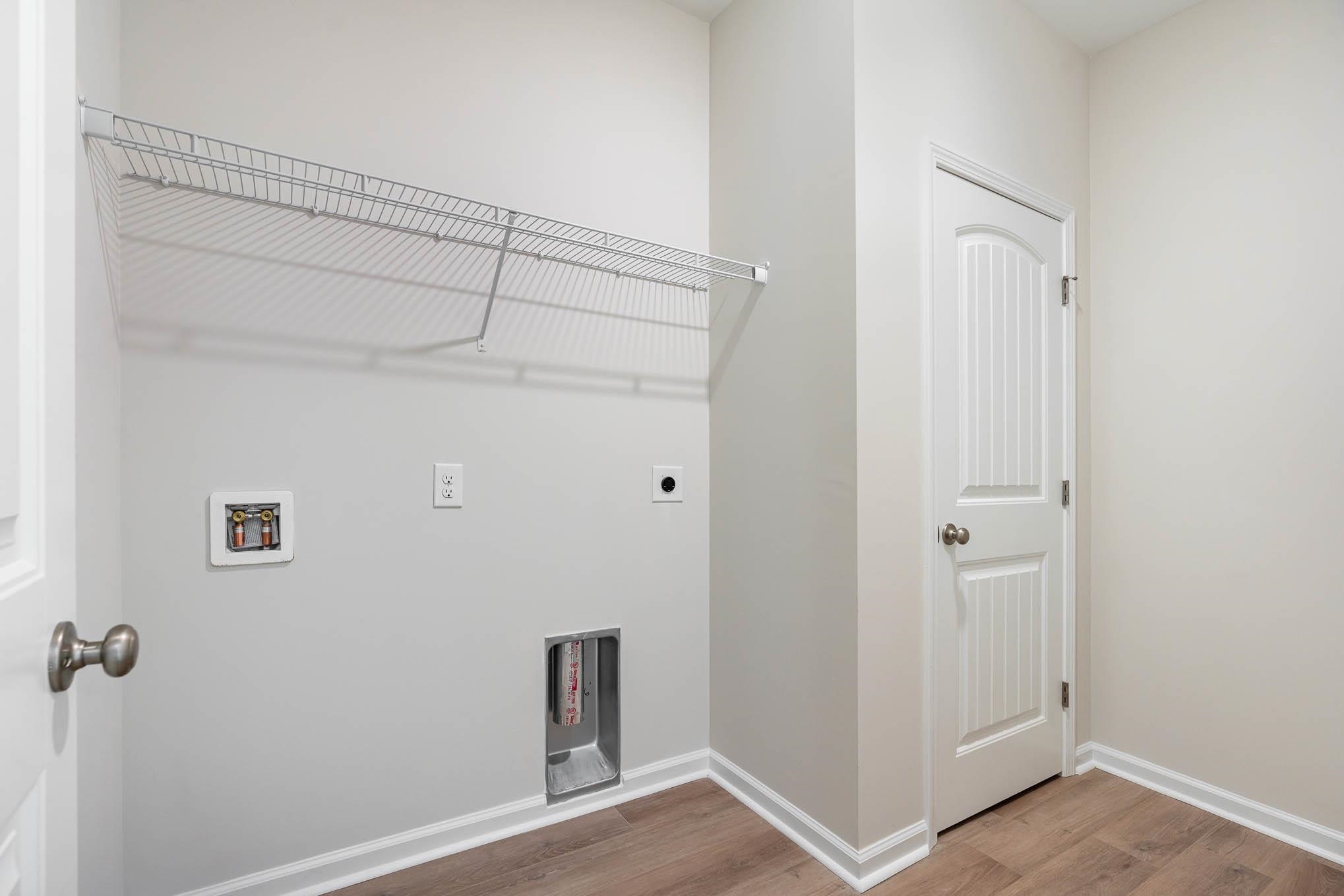191 Stillbrook Dr. Property Photo 17