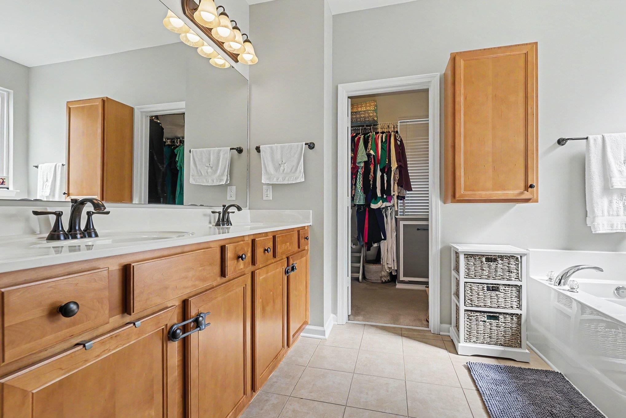 608 Sabel Springs Way Property Photo 21