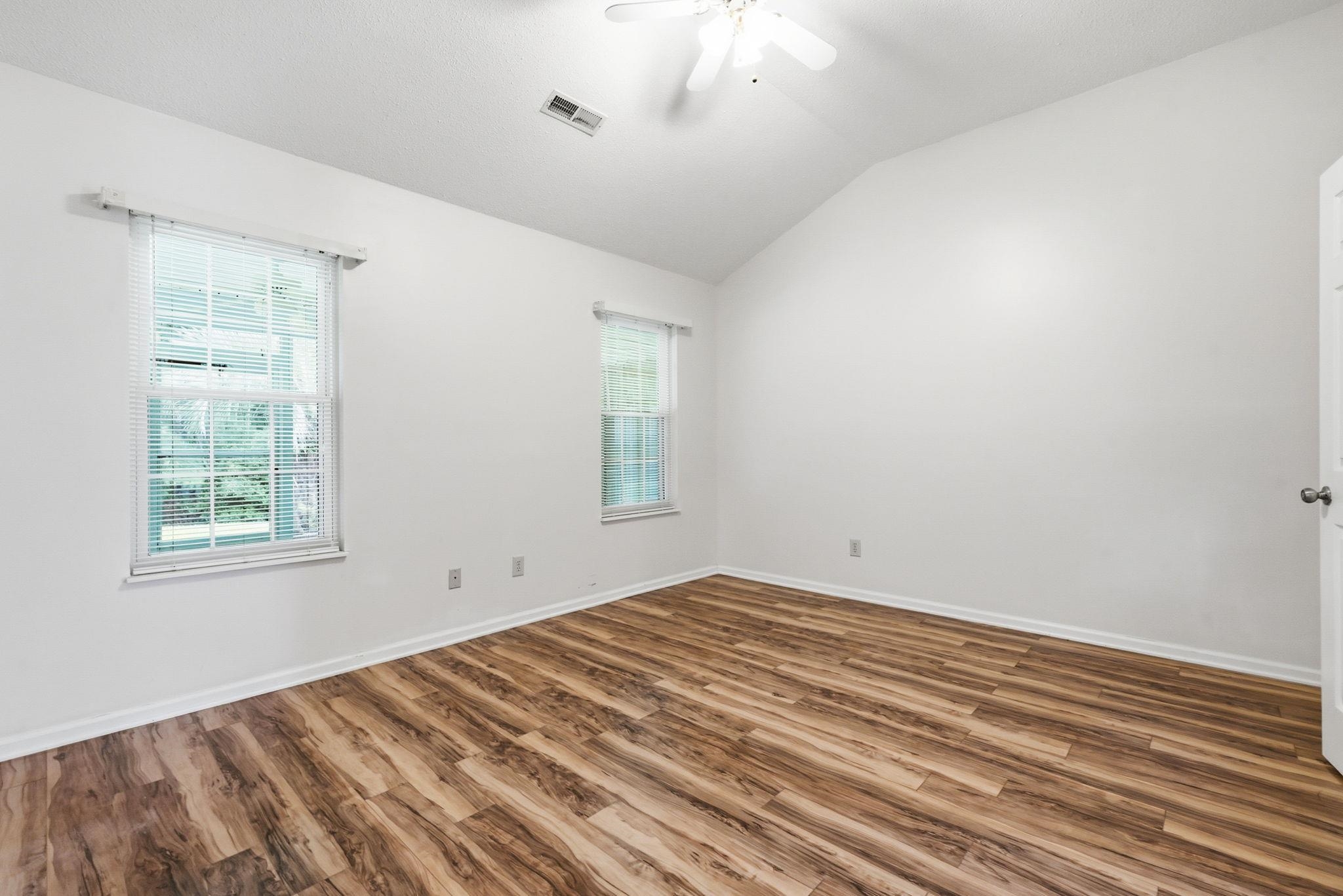 1905 Starling Ct. Property Photo 18