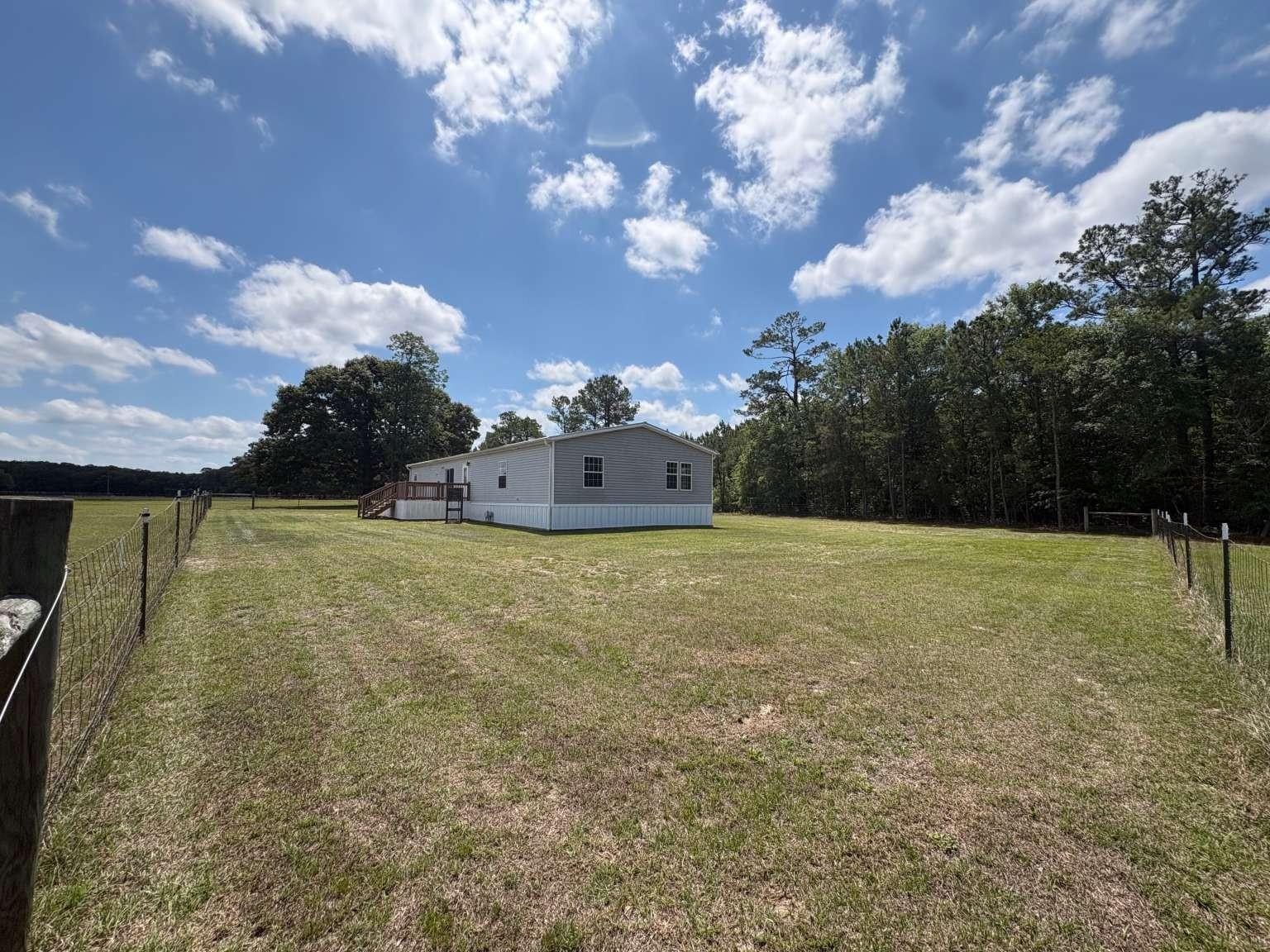 1660 Nathan Dr. Property Photo 12