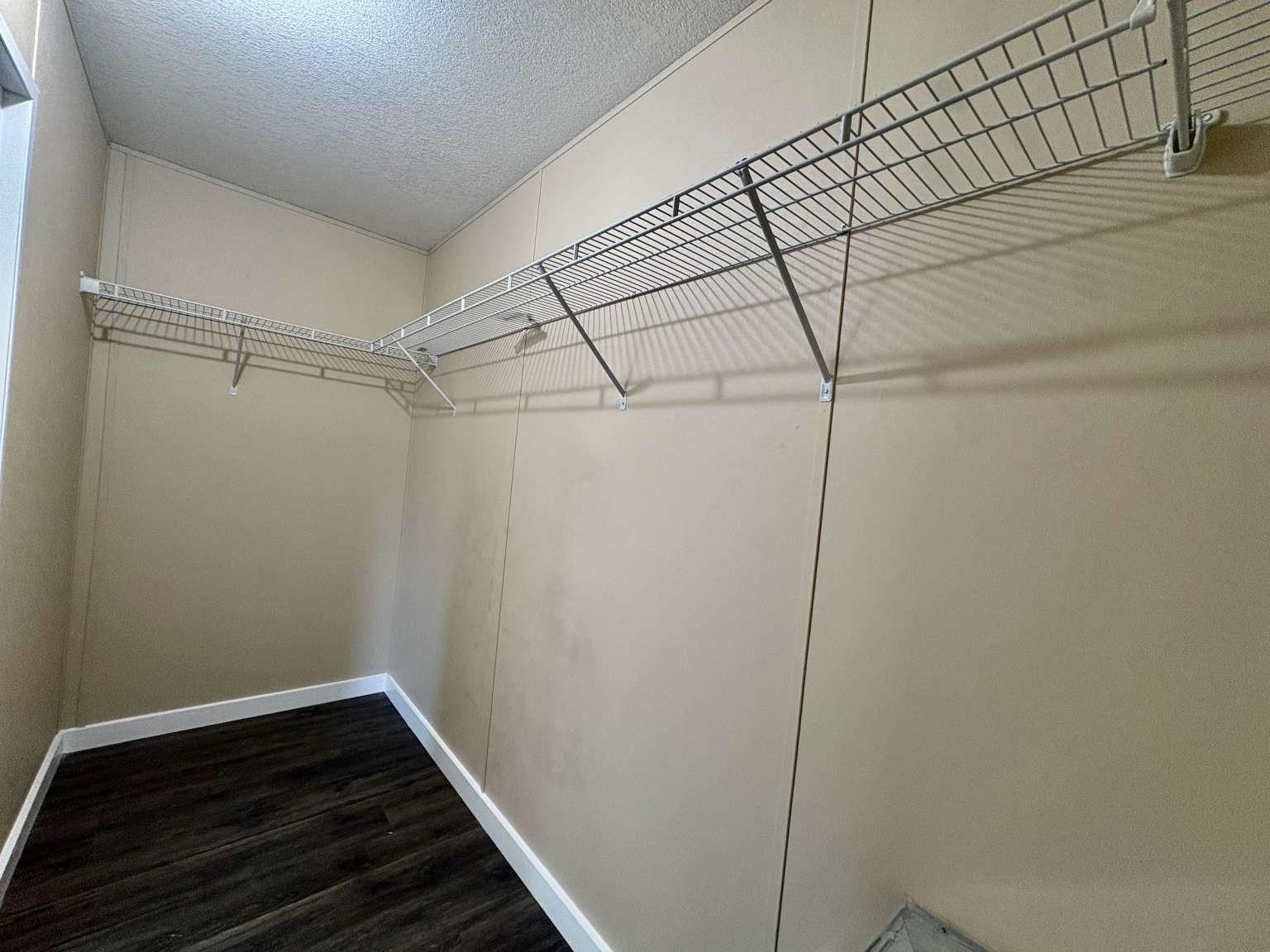 1660 Nathan Dr. Property Photo 32