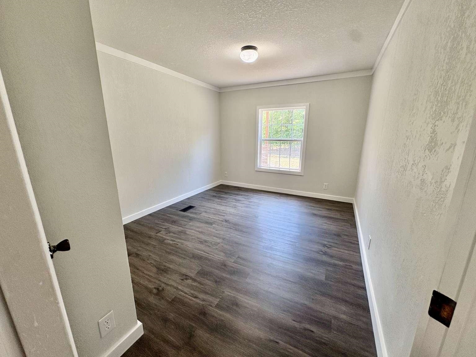 1660 Nathan Dr. Property Photo 41