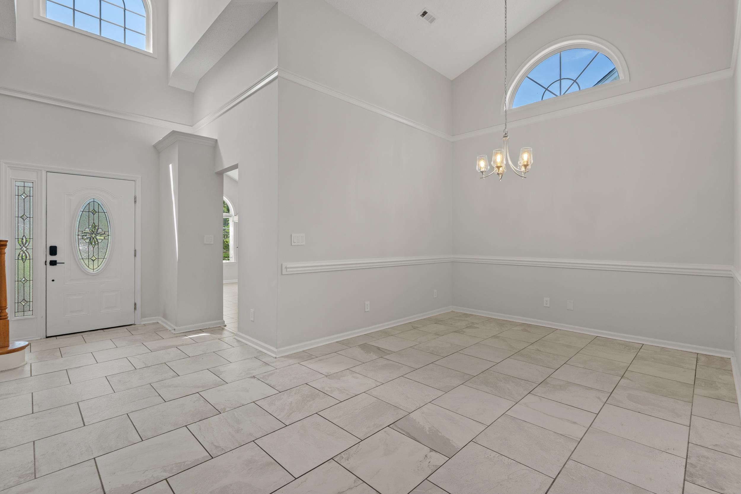 2119 Wentworth Dr. Property Photo 9