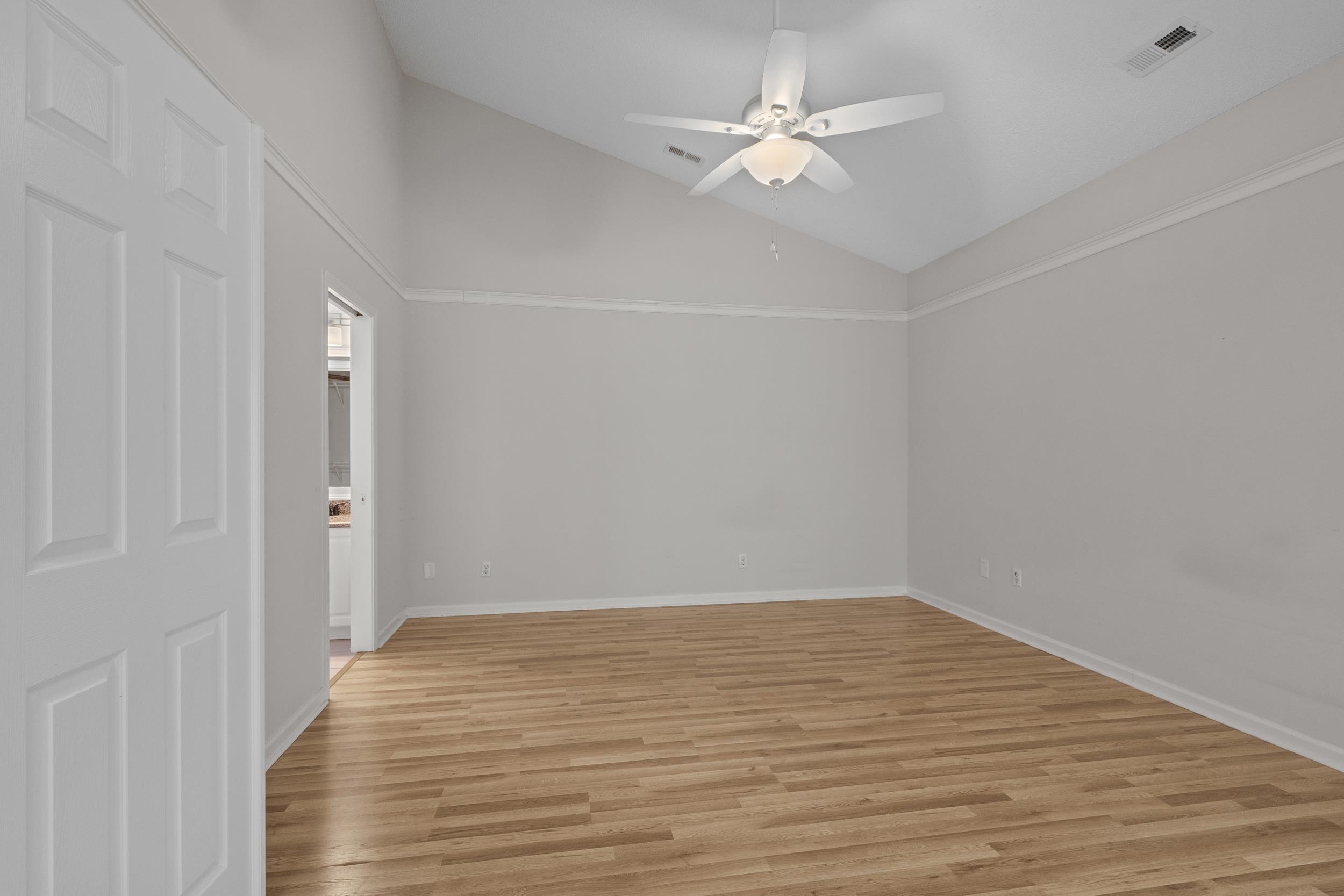2119 Wentworth Dr. Property Photo 24